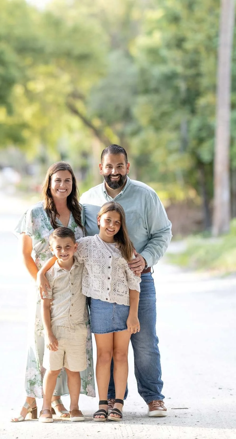 Stephen and Amanda Lewis with their children Hayden and Lawson