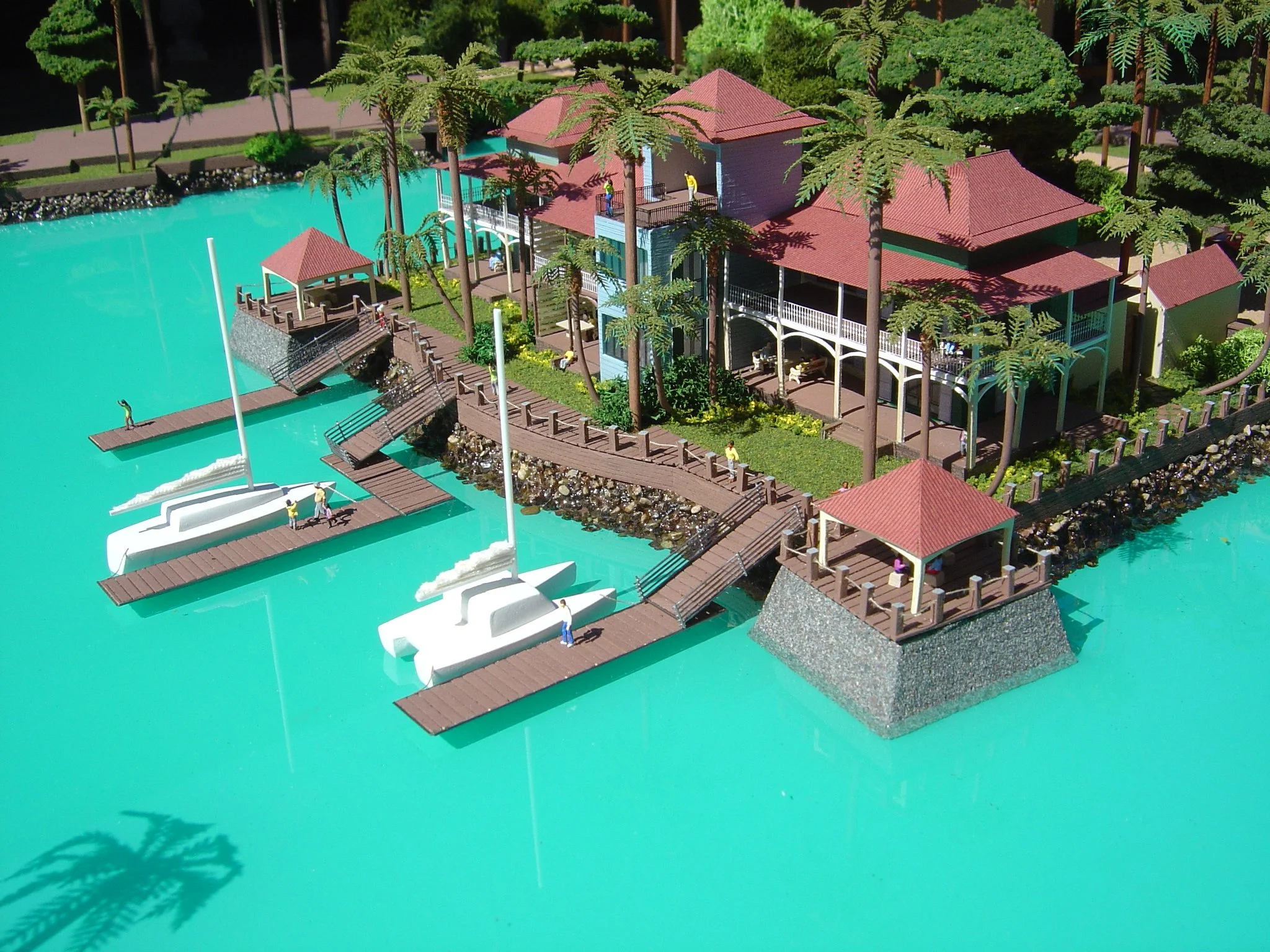 Realistic Architectural Model to Scale