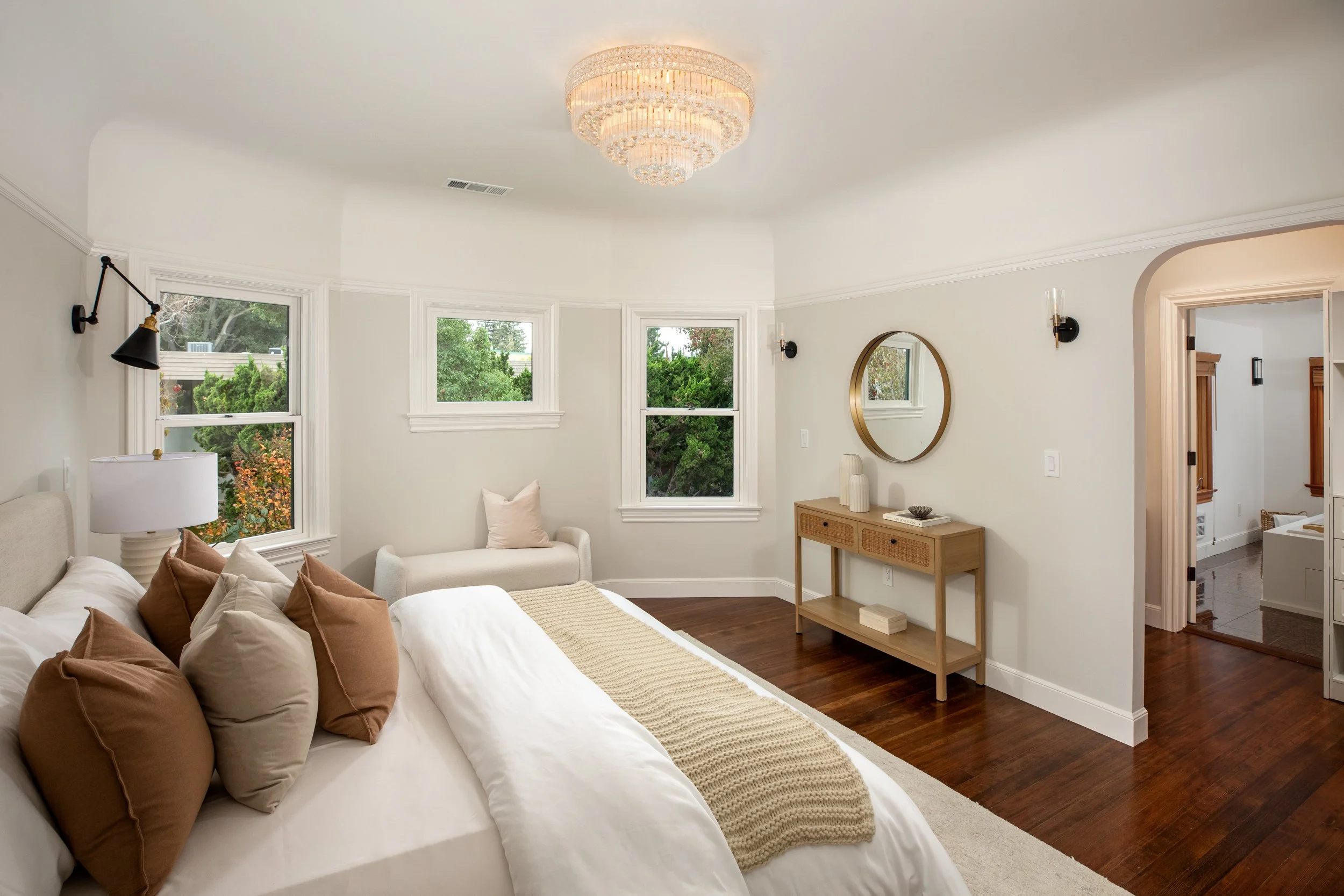 15-University_Matt_Anello-7262-MLS.jpg