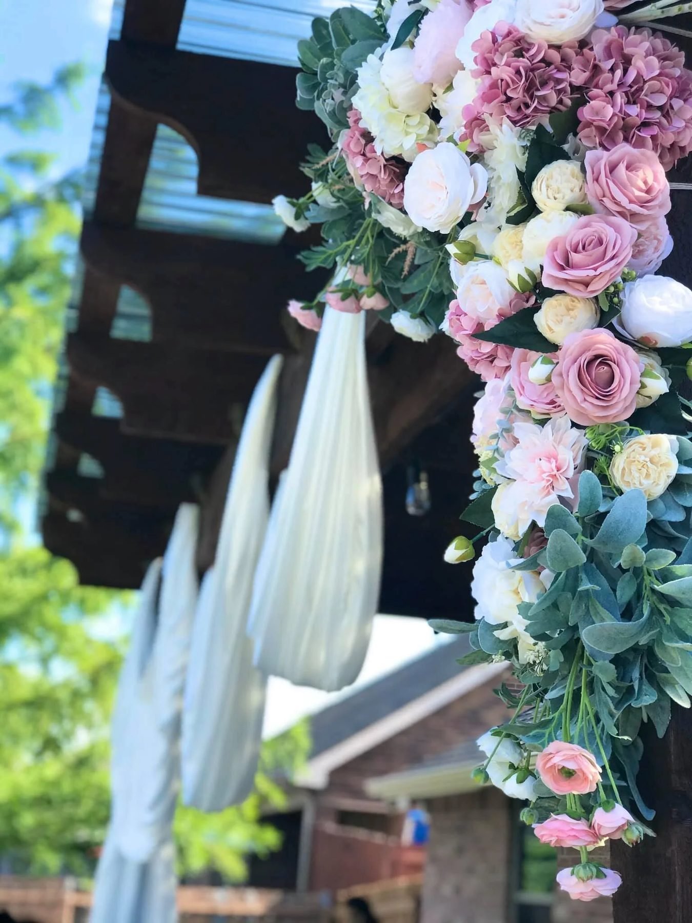 gallery_07_arbor-florals-pink-blooms.jpg