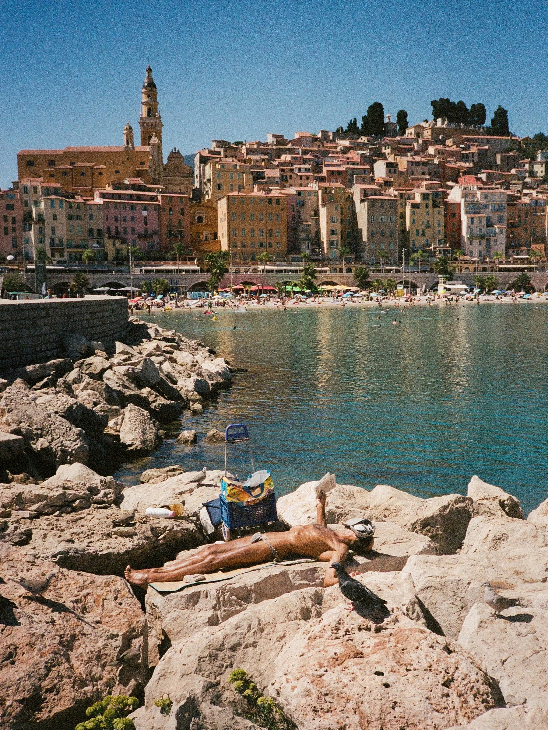 Bronzage à Menton