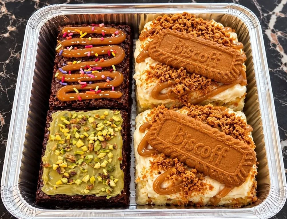Large 4x4 Specialty Brownie