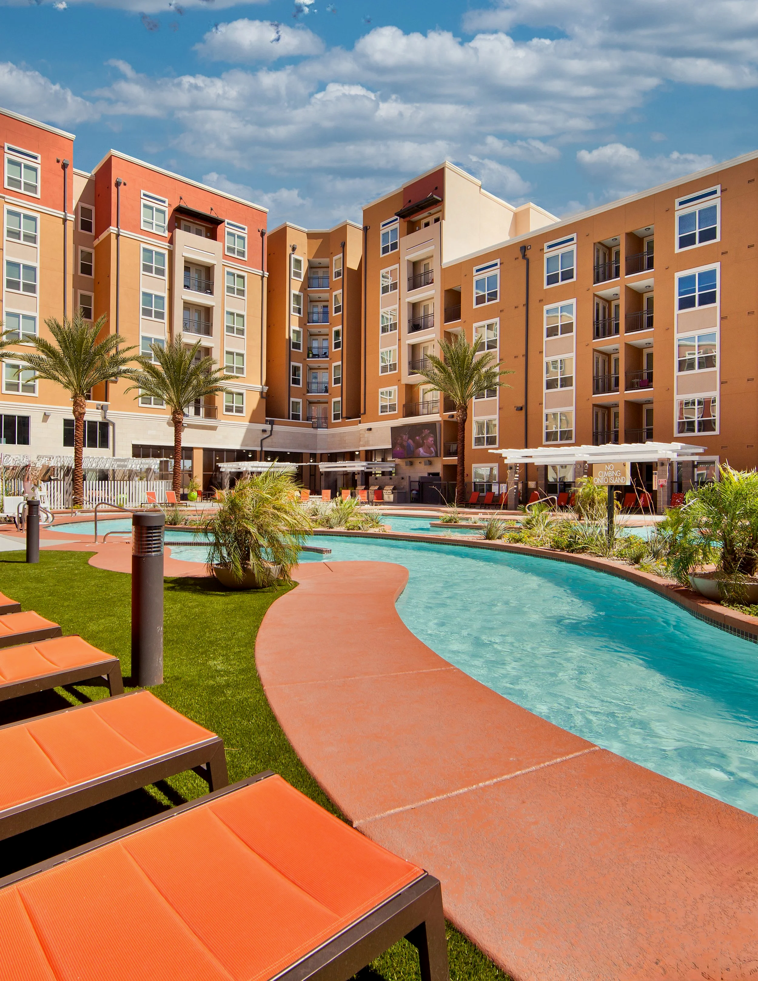 The District at ASU in Tempe, AZ lazy river pool