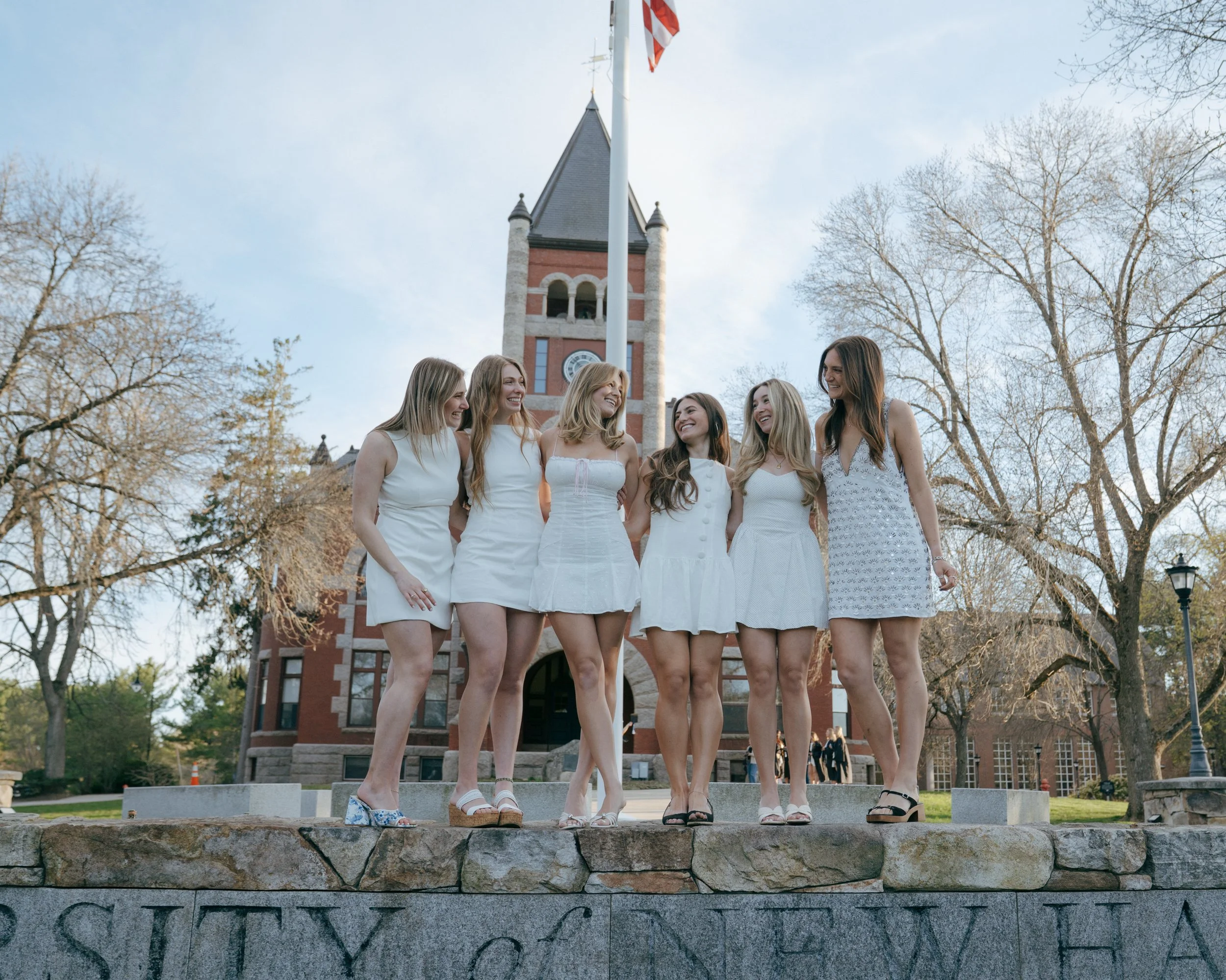 Phoebe&Friends_SeniorPic_Moores-009.jpg