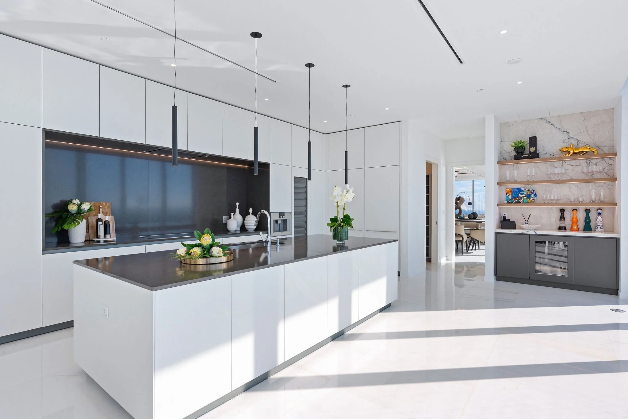 Aston Martin Residences PH6001C kitchen island and fitted bar, Miami