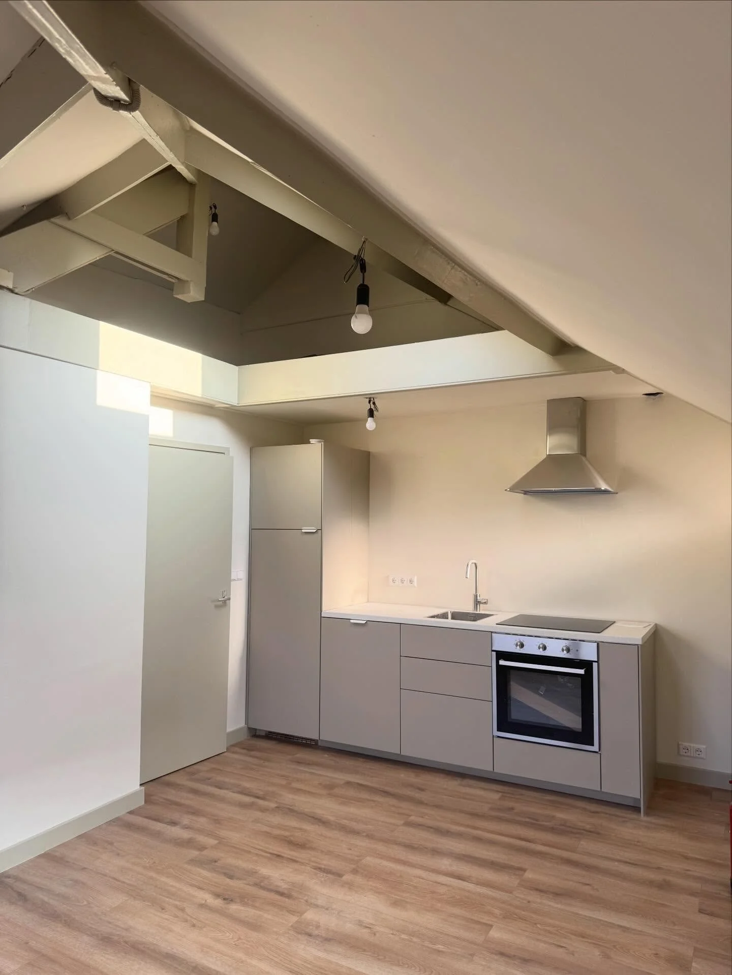 Binnenkort in de verkoop, dit lichte loft in Leiden.