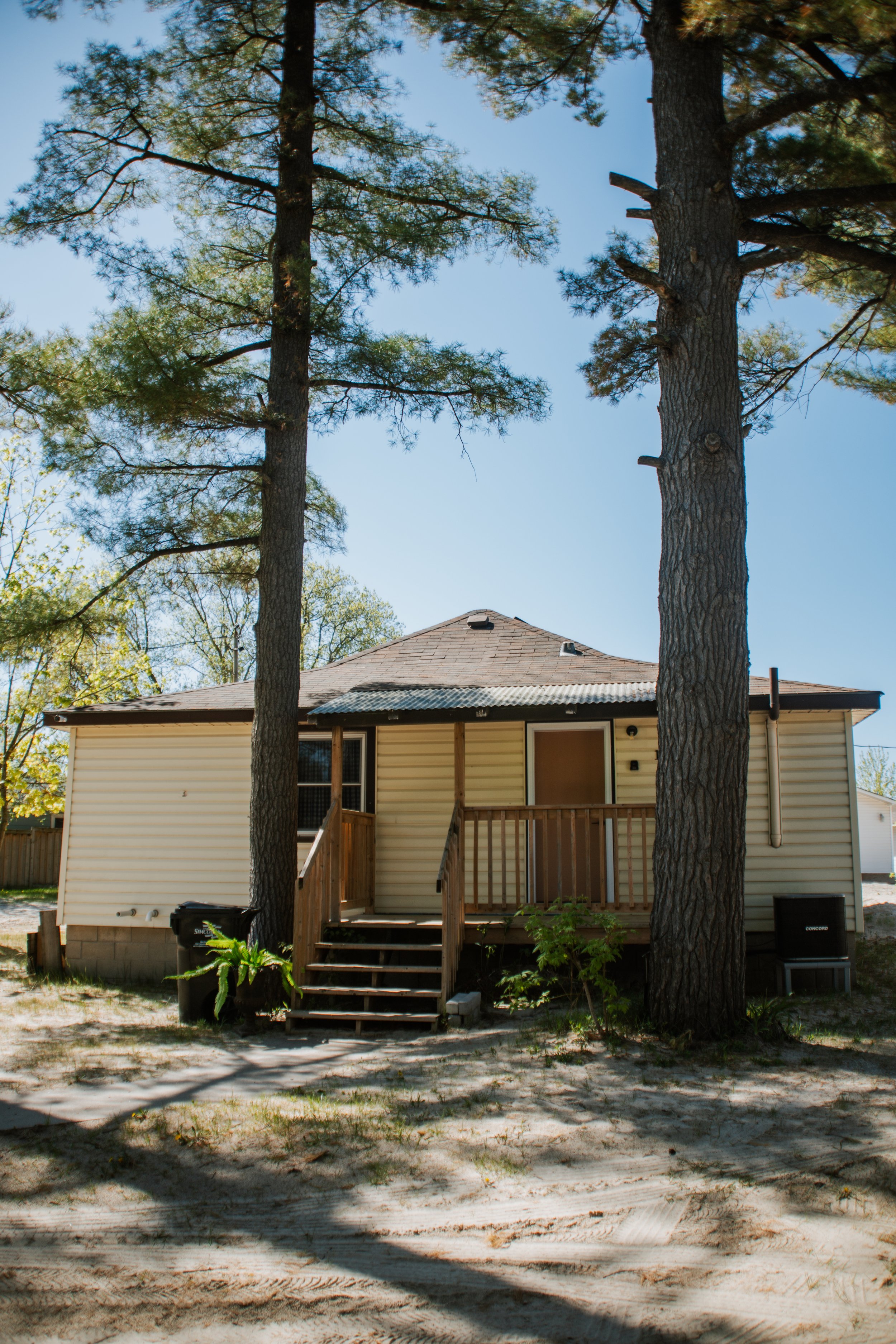 Cottage 13-07.jpg