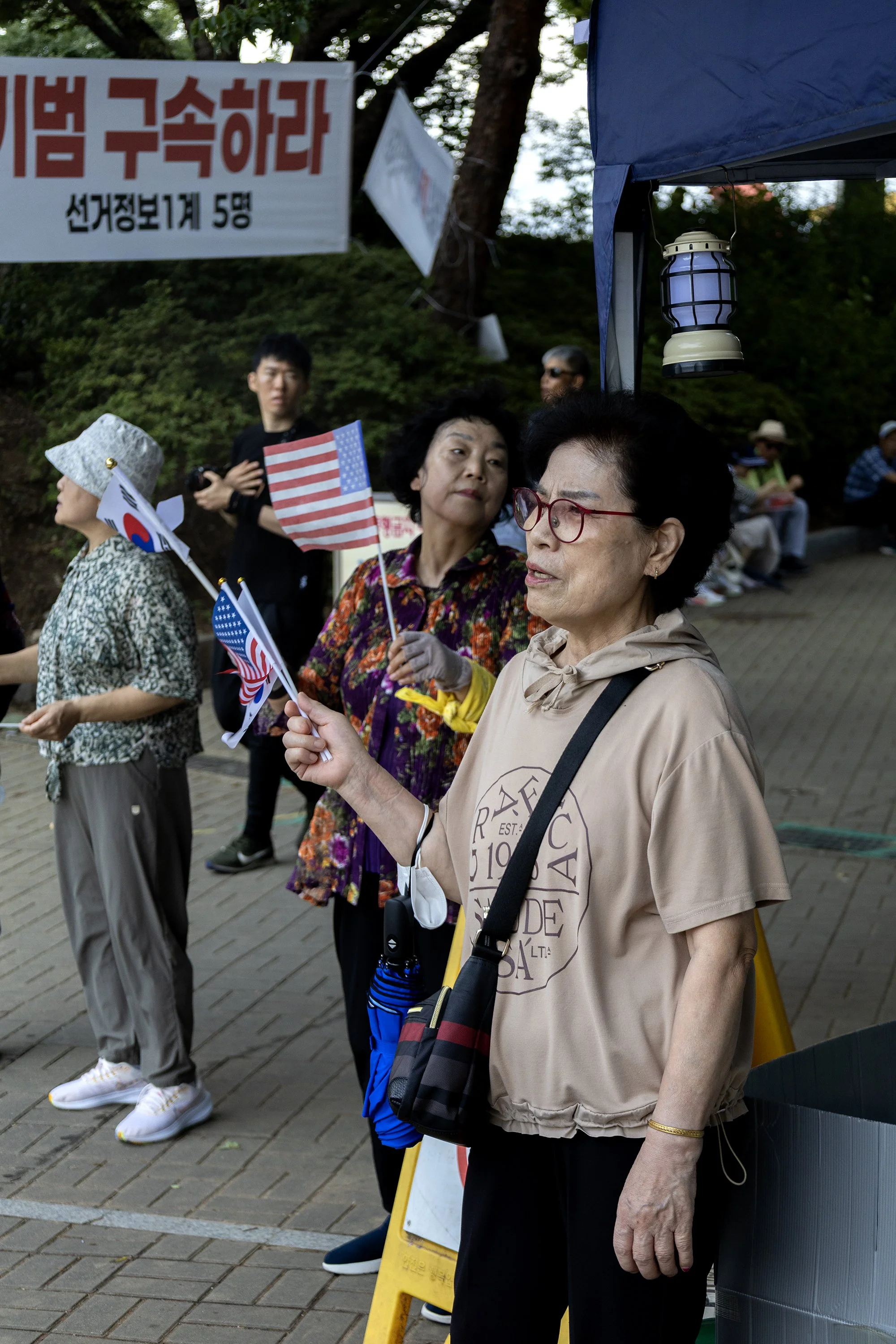 Crisis of democracy08.jpg