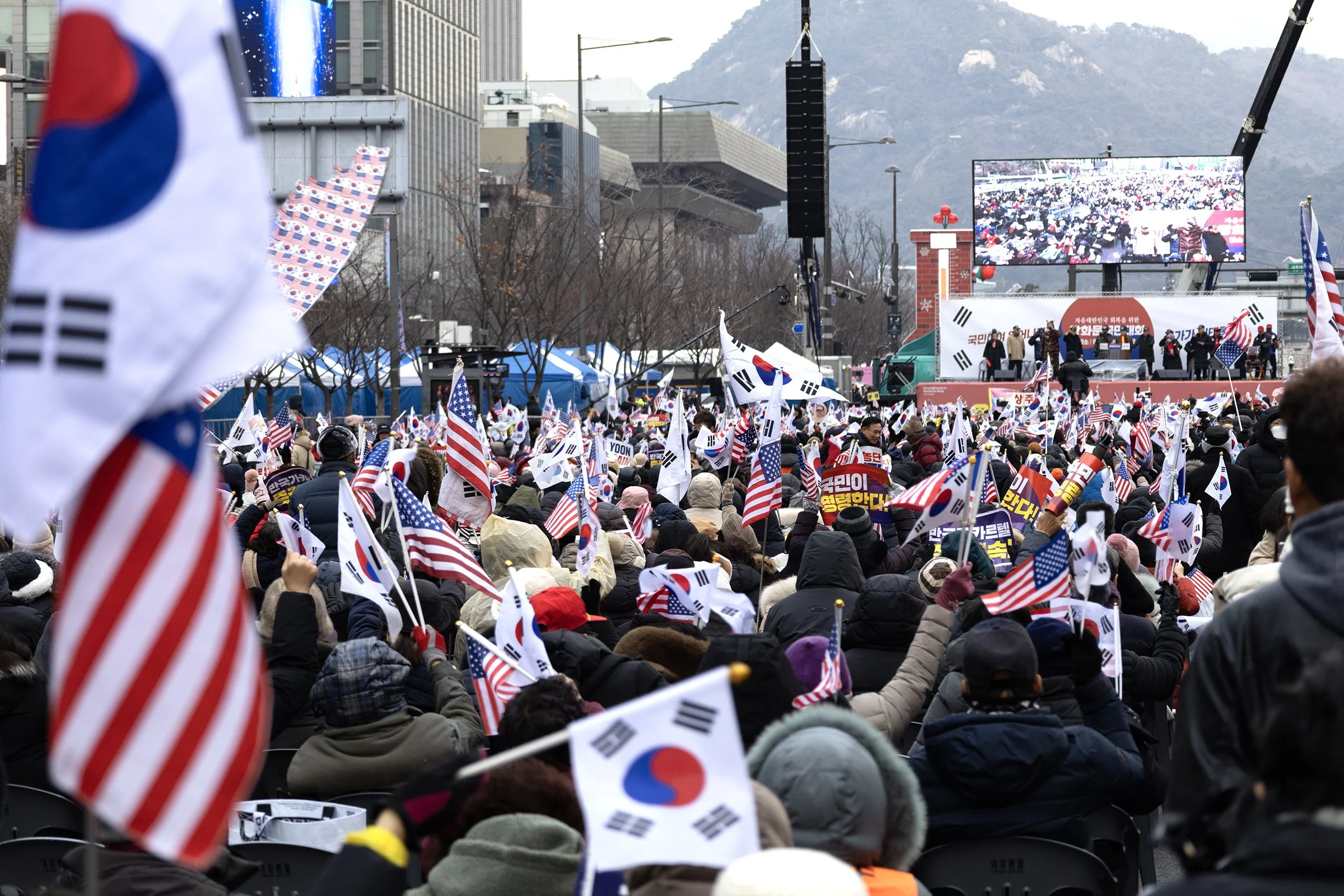 Voices of Winter Square 01.jpg