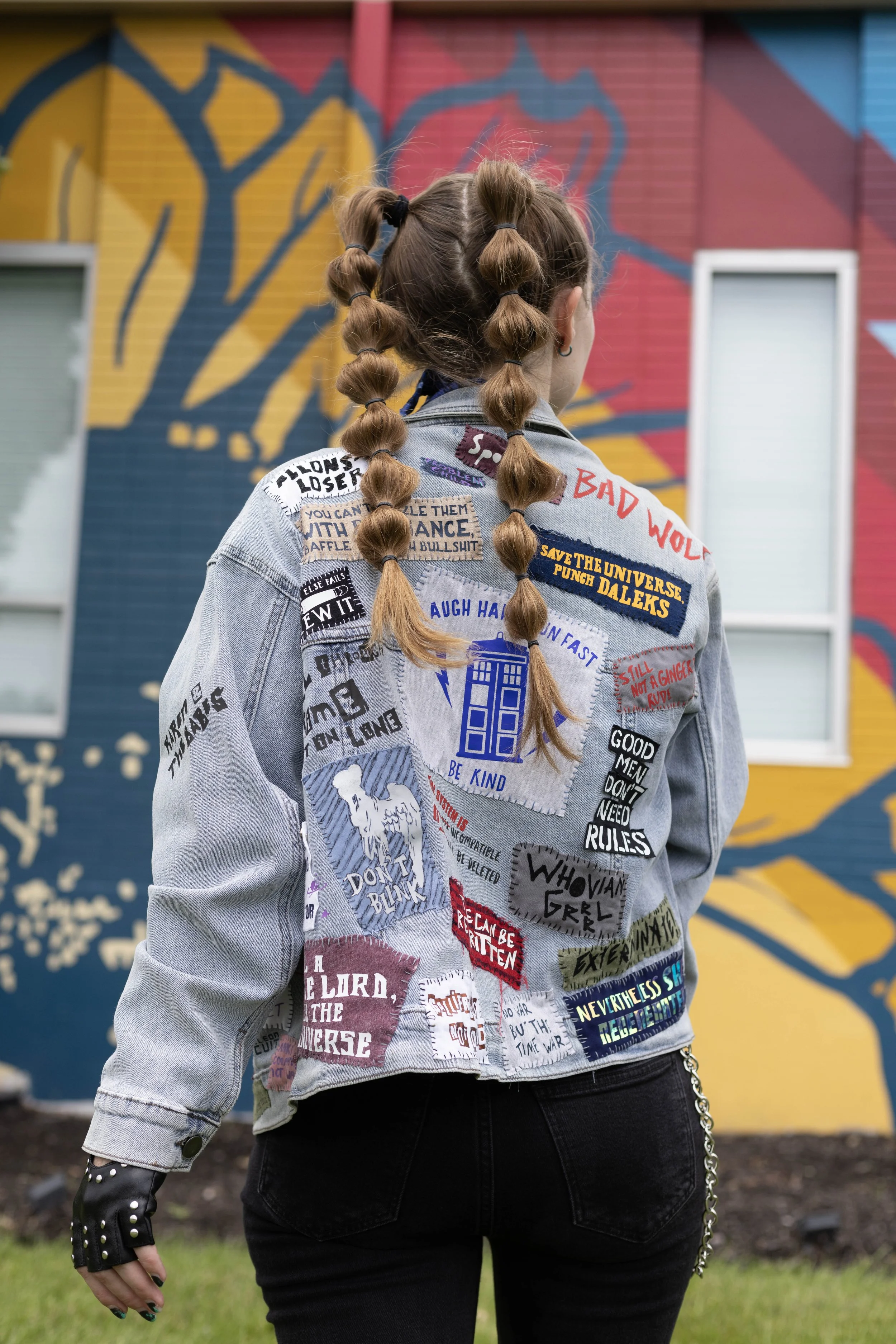 docto who punk jacket (2).jpg