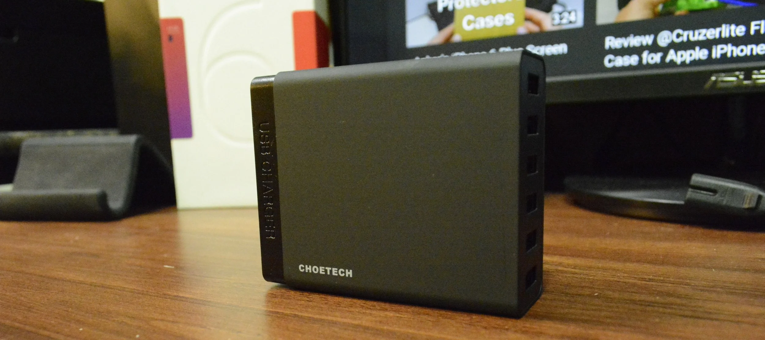 CHOETECH 50 Watt 6 Port Desktop Rapid USB Charger 