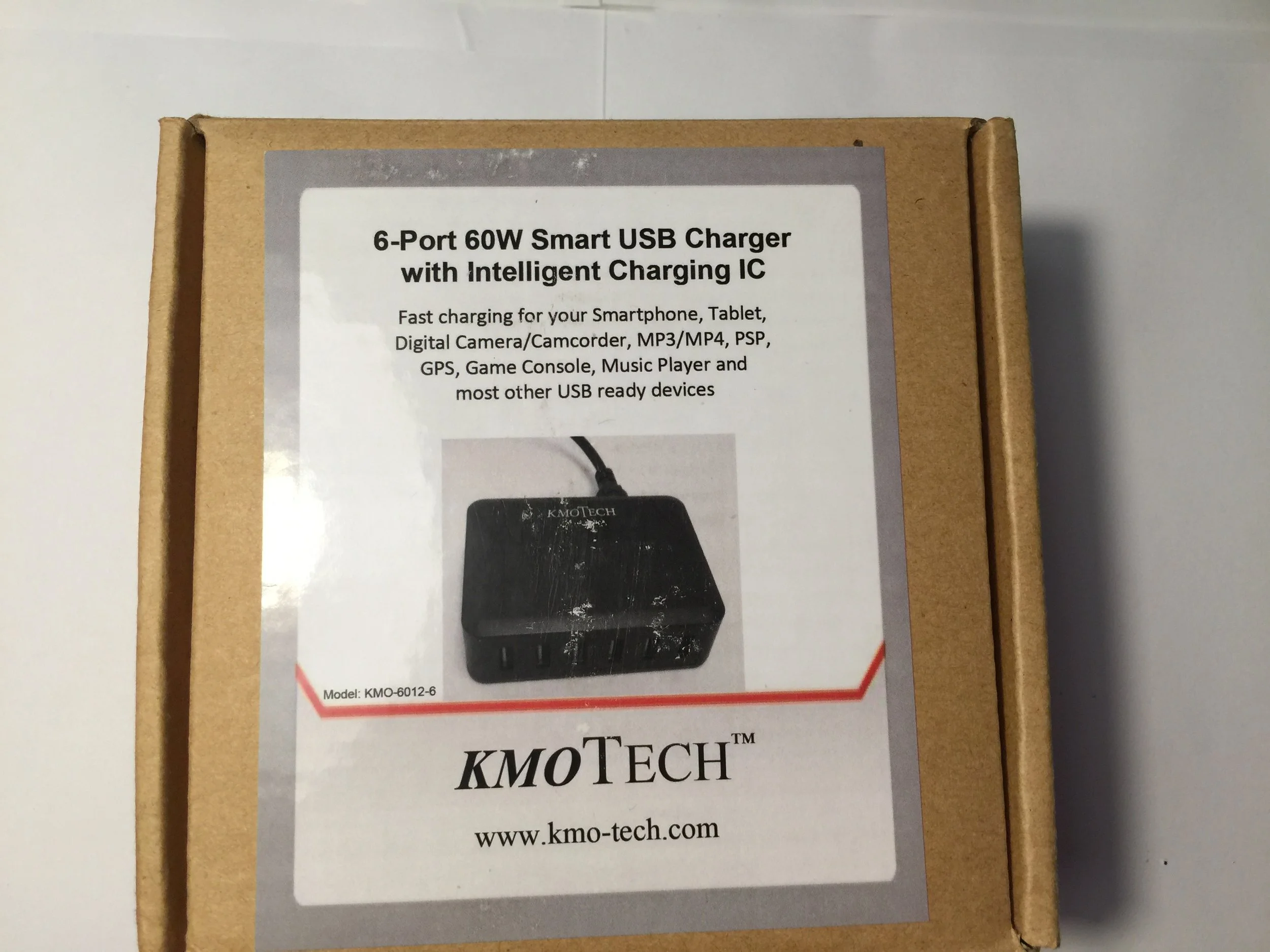 [Review] KMO-Tech 60W 6-Port Desktop Charger