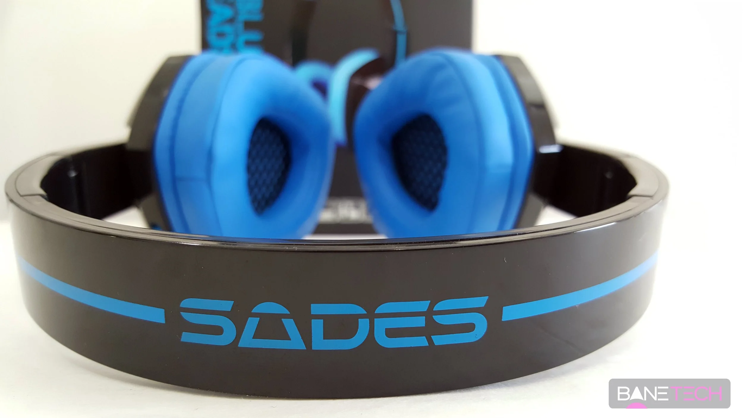 Sades D802 foldable portable wireless bluetooth stereo headset