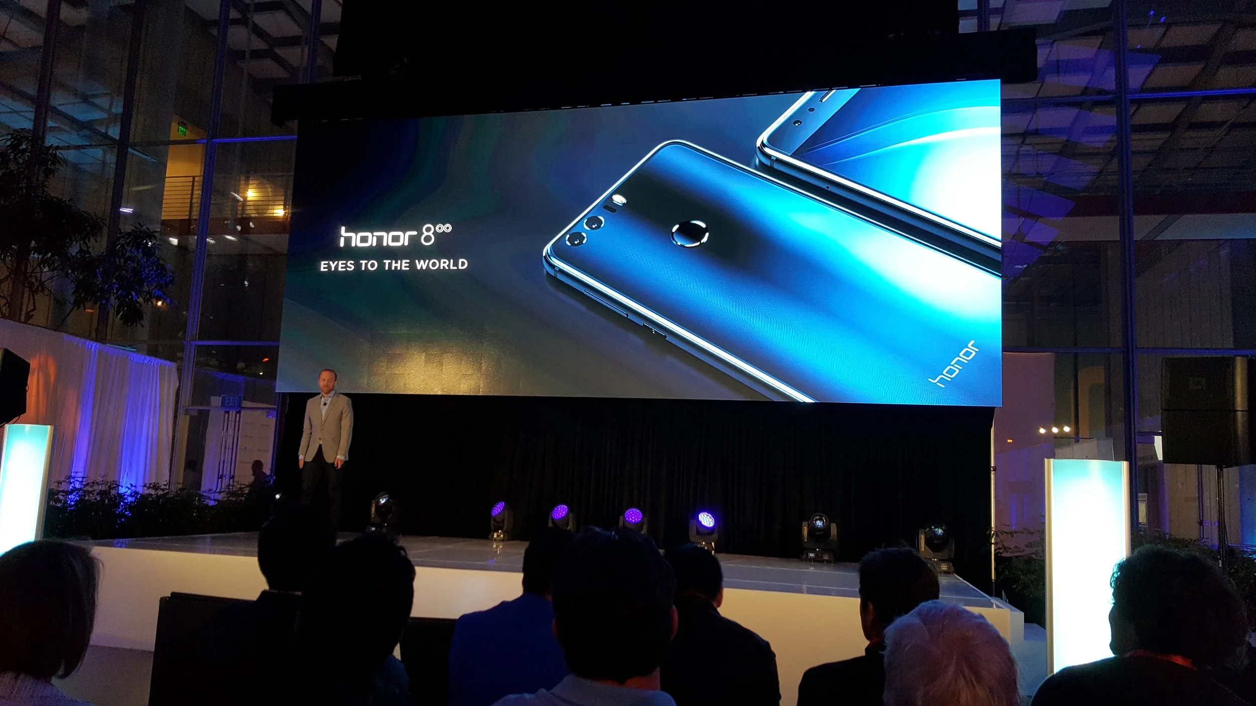 Honor 8 specs, pricing & availability