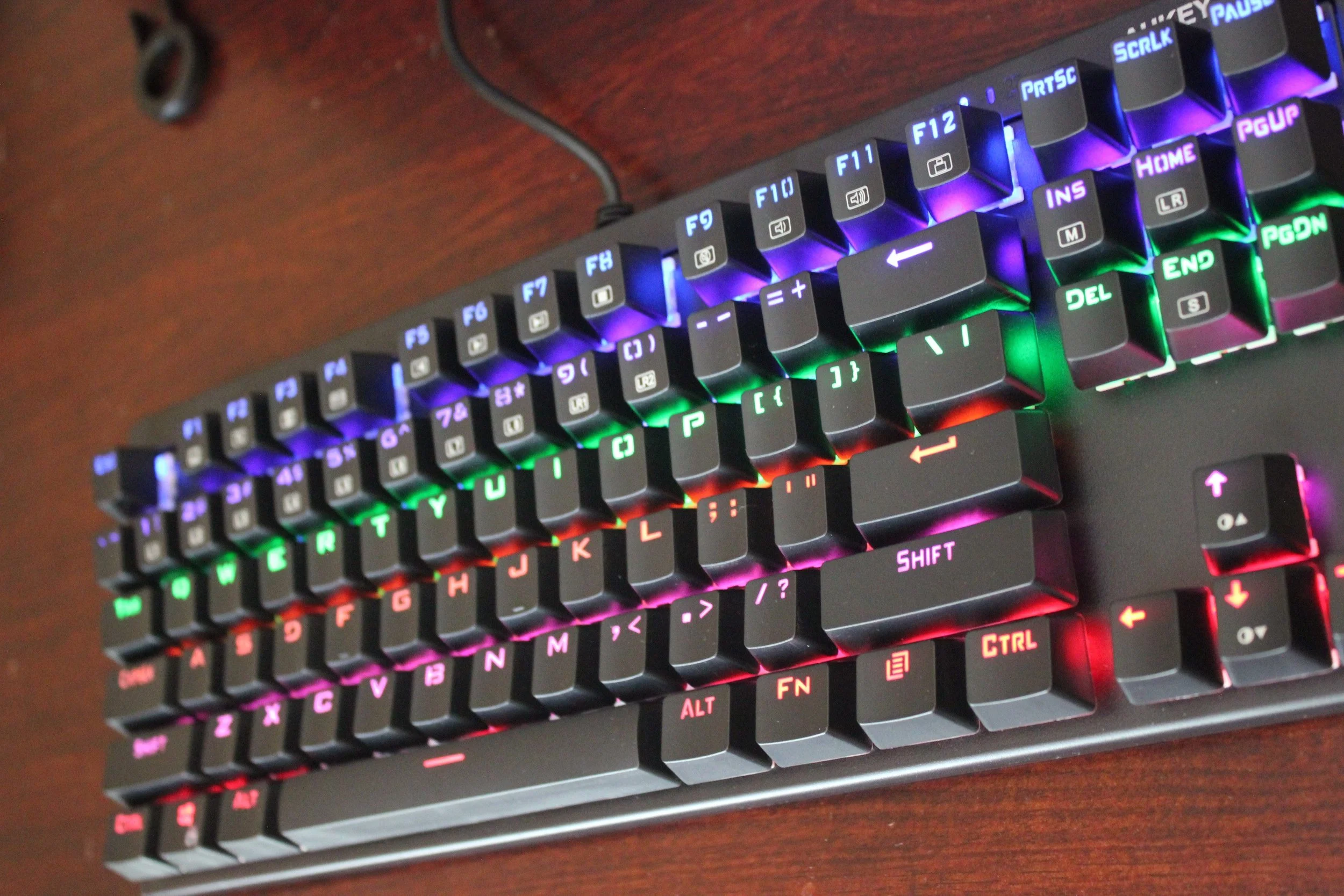 Aukey KM-G7: Mechanical keyboard review