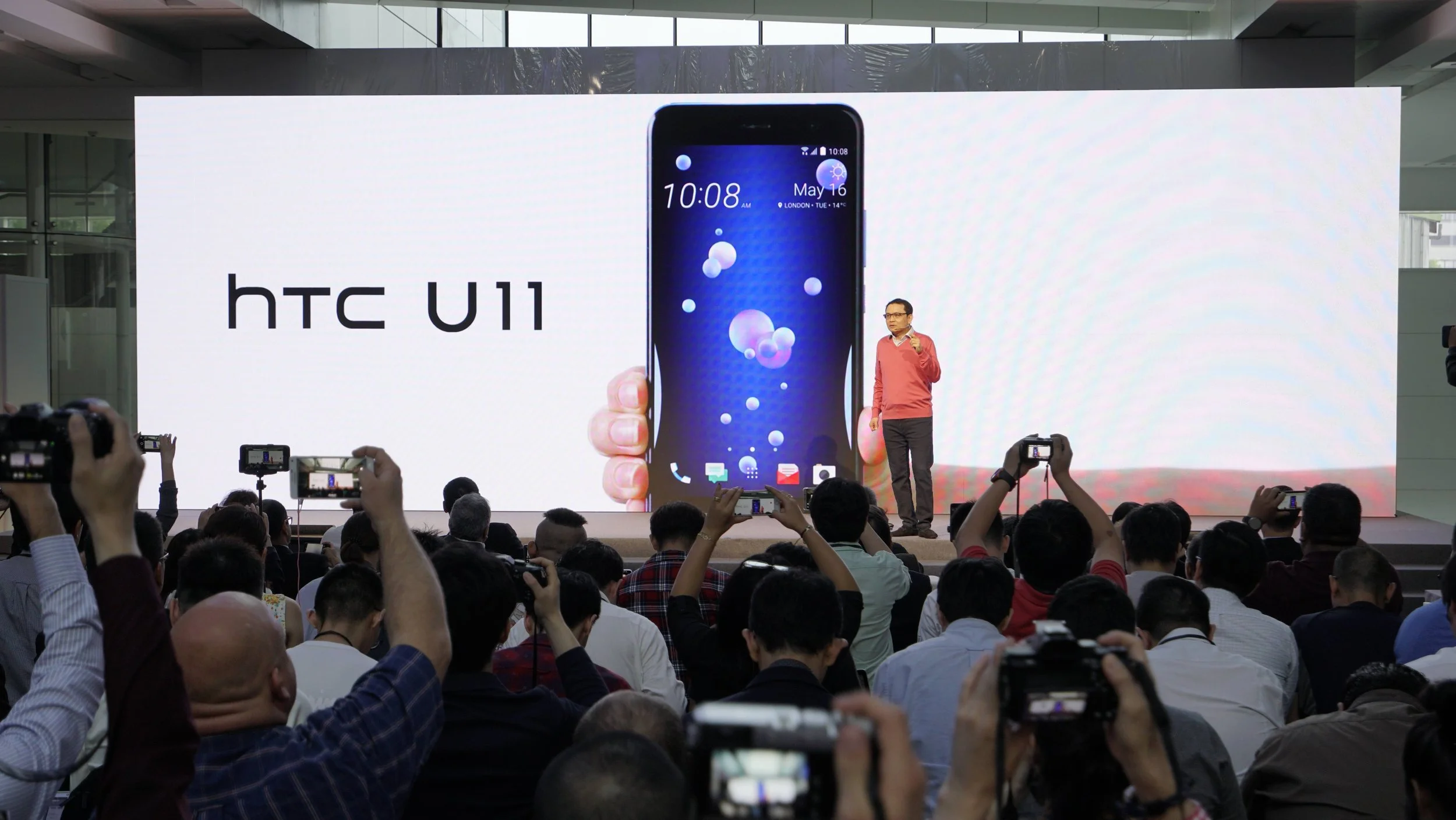 HTC U11 Review - HTC revived?