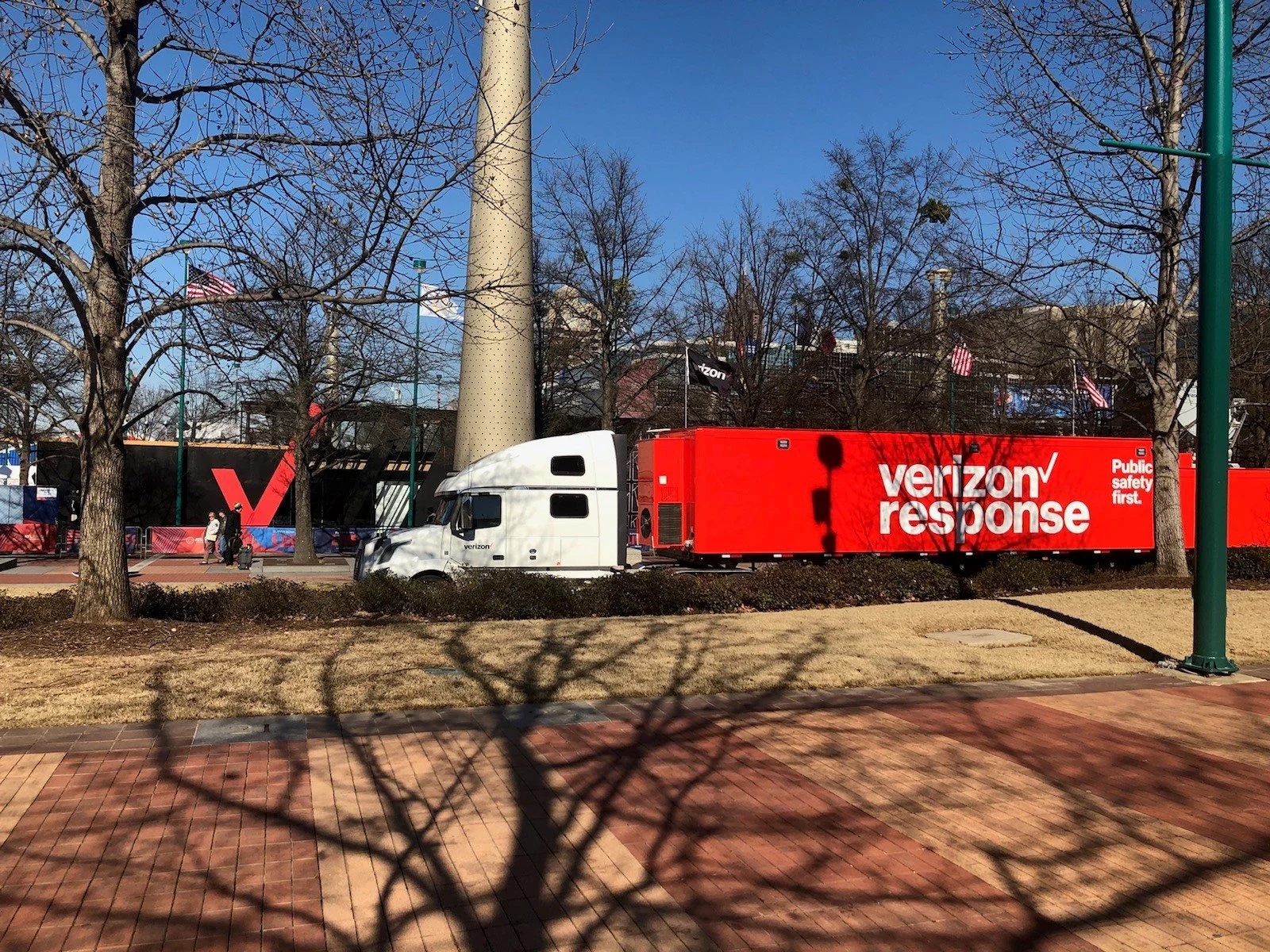 Verizon’s Big Red On Display in Atlanta