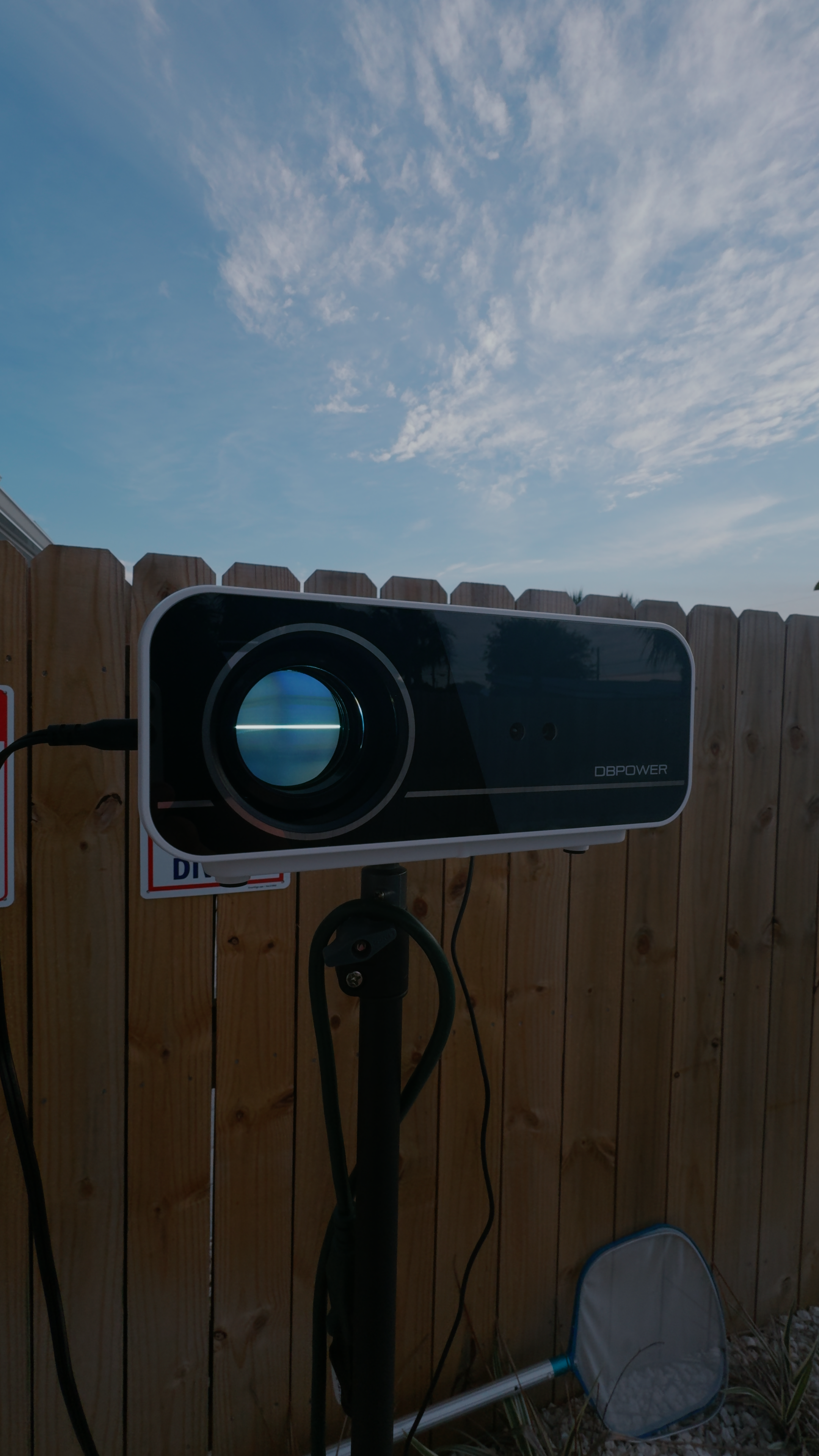 DBPOWER Projector: Enhancing Outdoor Movie Nights