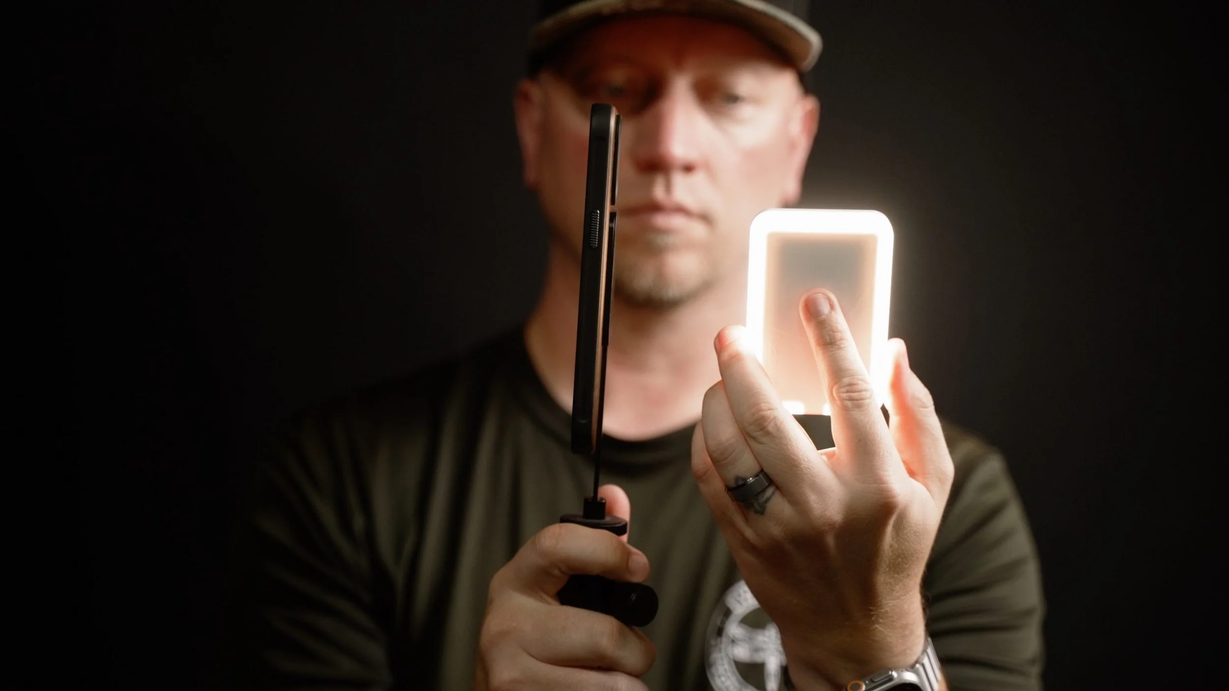 Moonside MagLight - The MagSafe Smart RGB Light That Every Content Creator Needs