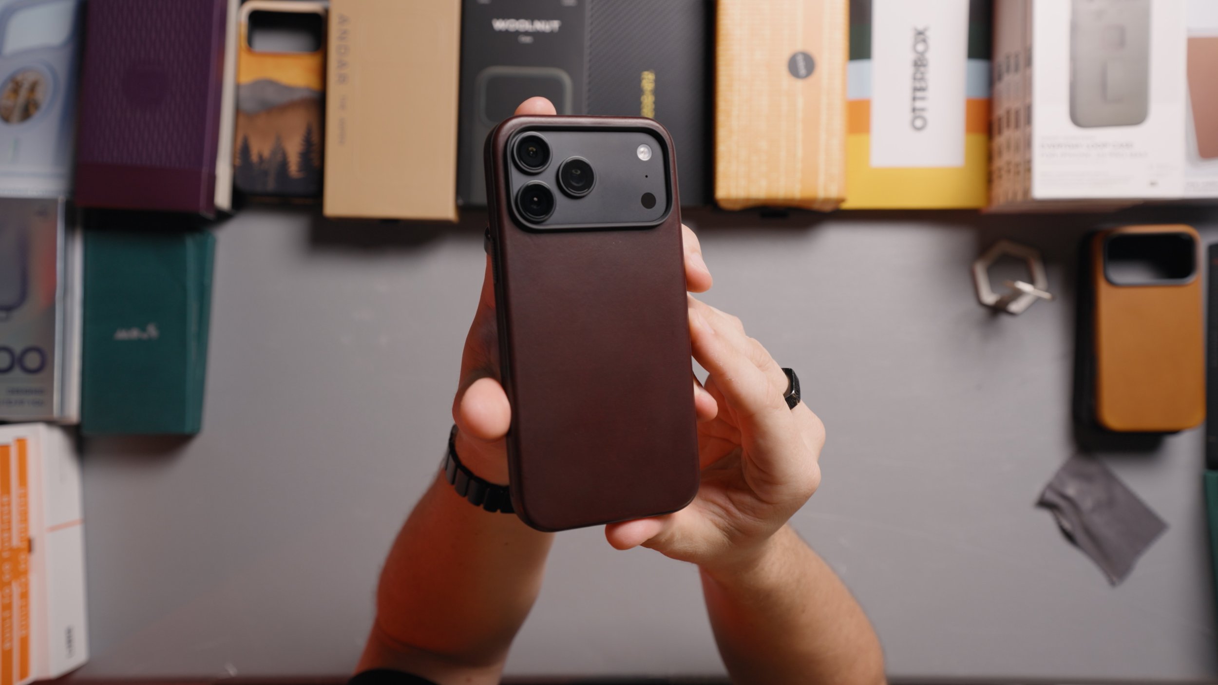 nomad modern leather iPhone 18 Pro Max Case Haul.jpg