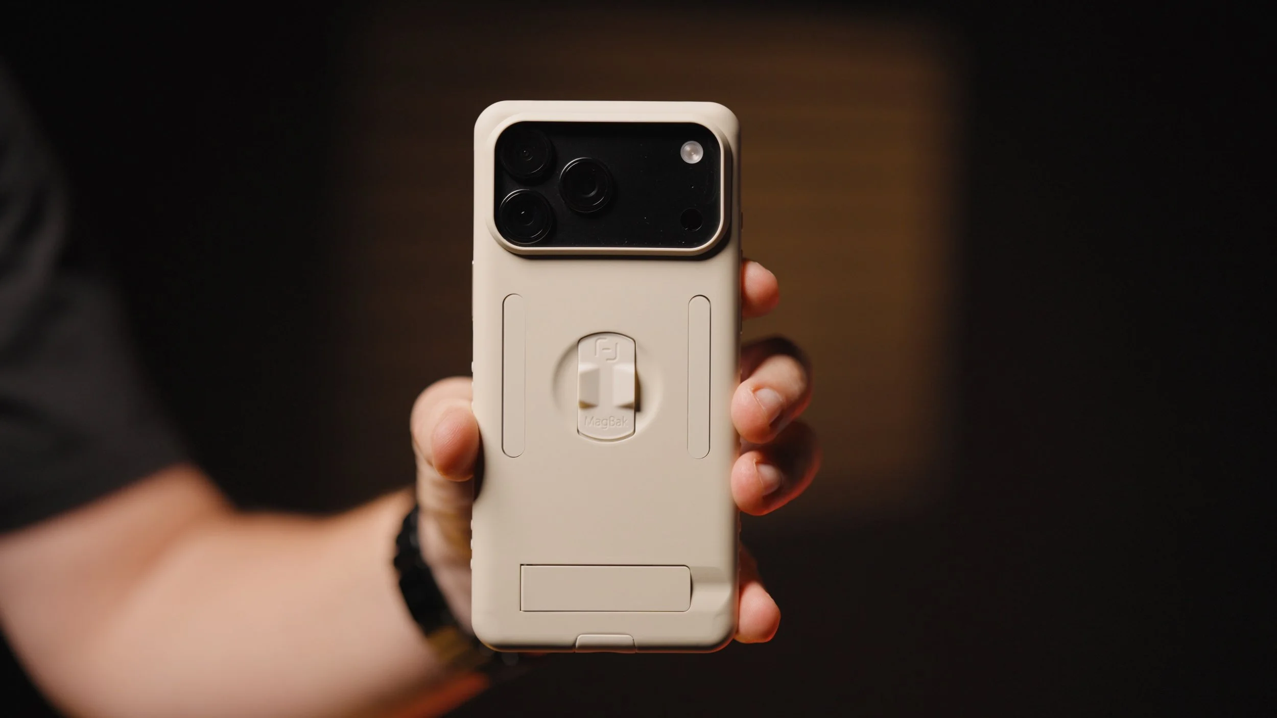 magbak white iPhone 18 Pro Max Case Haul.jpg
