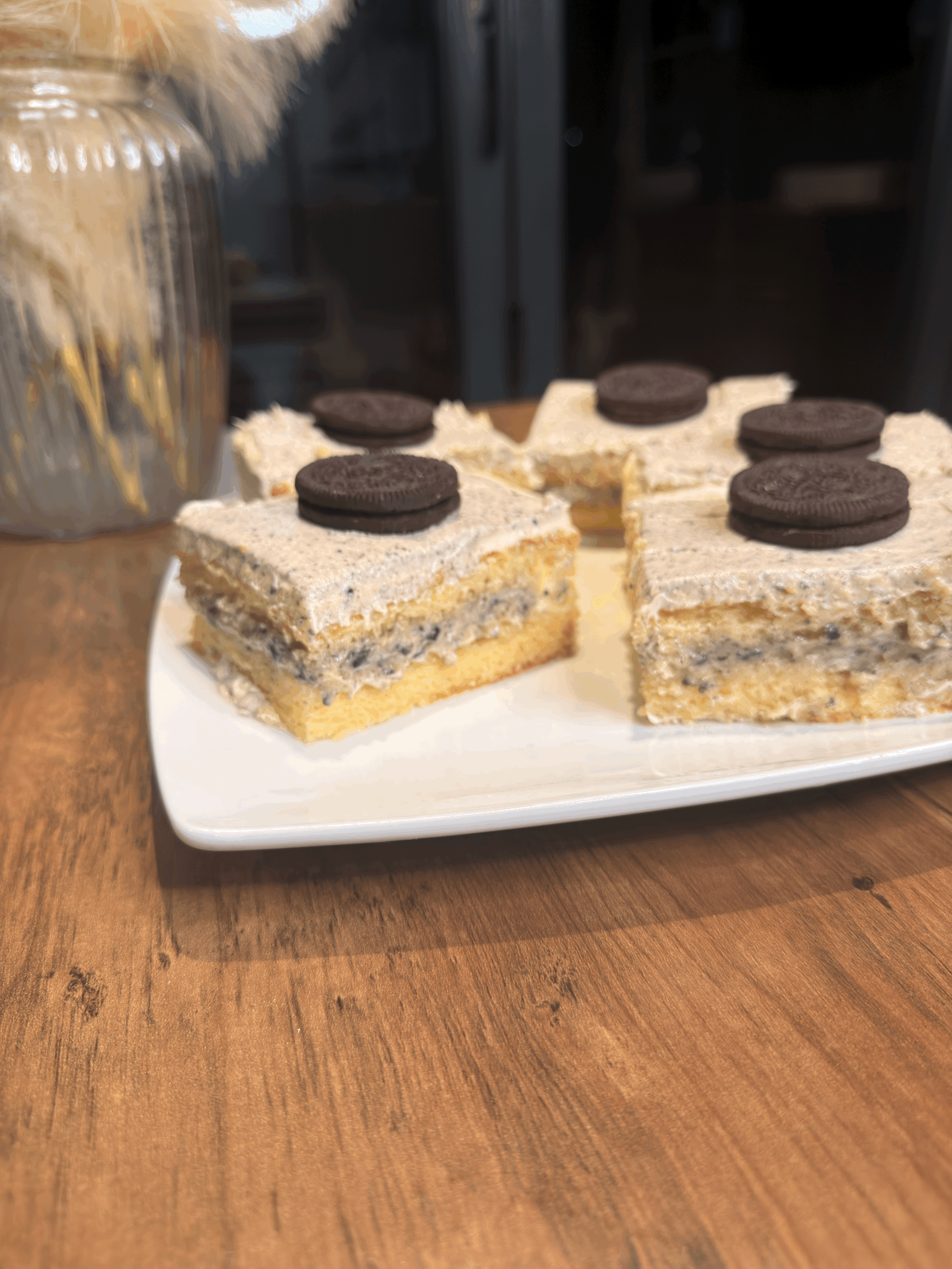 Cookies & Cream Sandwich Cake Slice