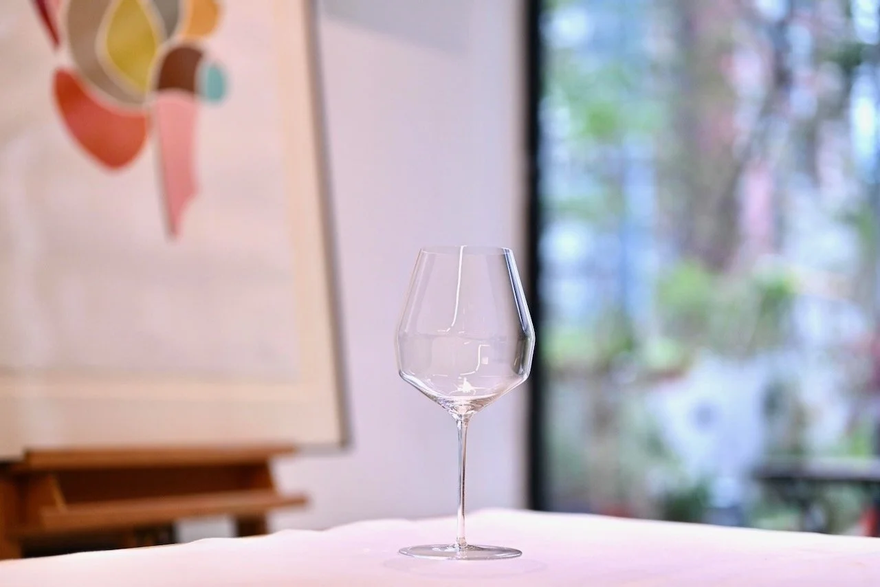 Mark-Thomas-glass-double-red.jpeg