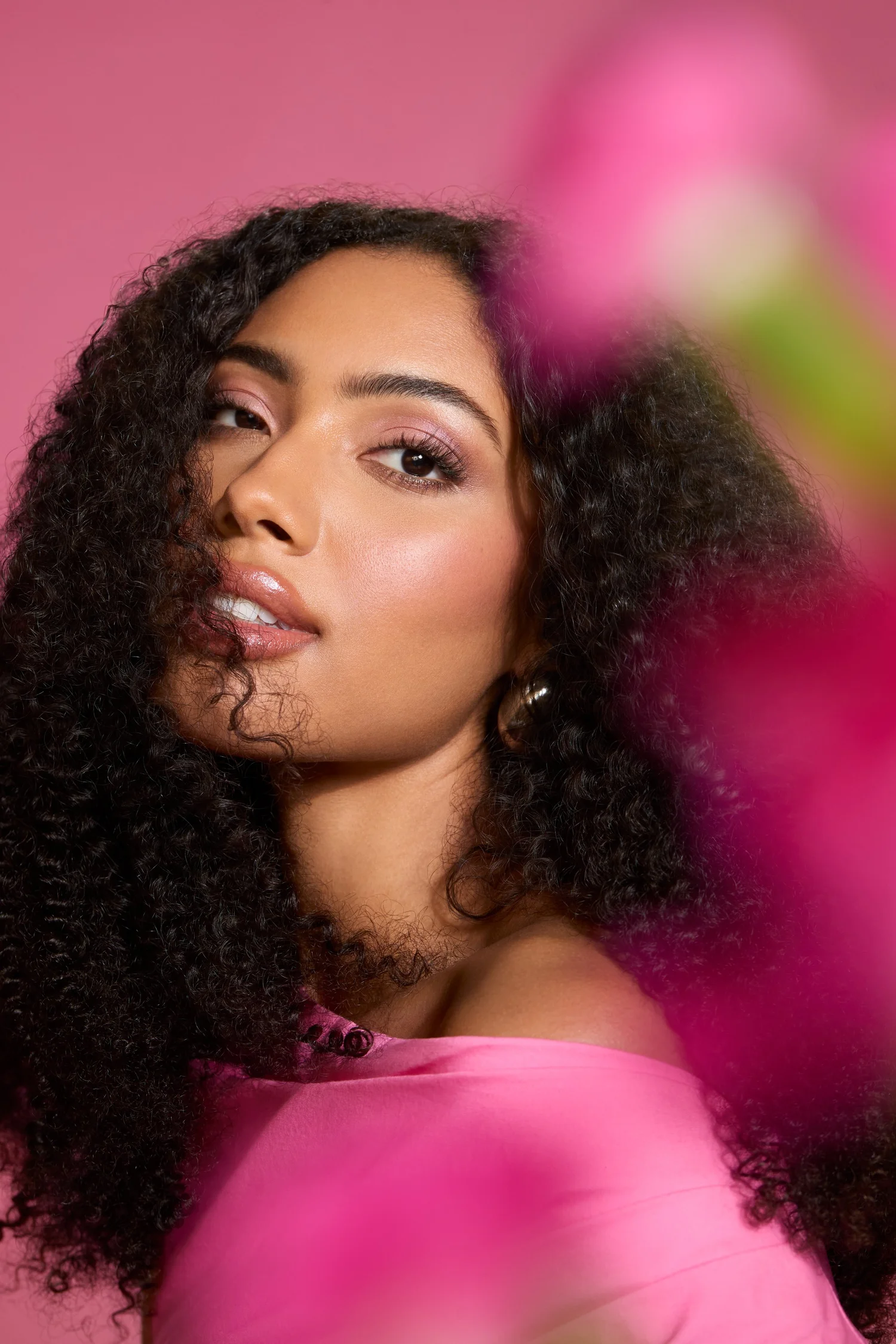 Glam Seamless campaign