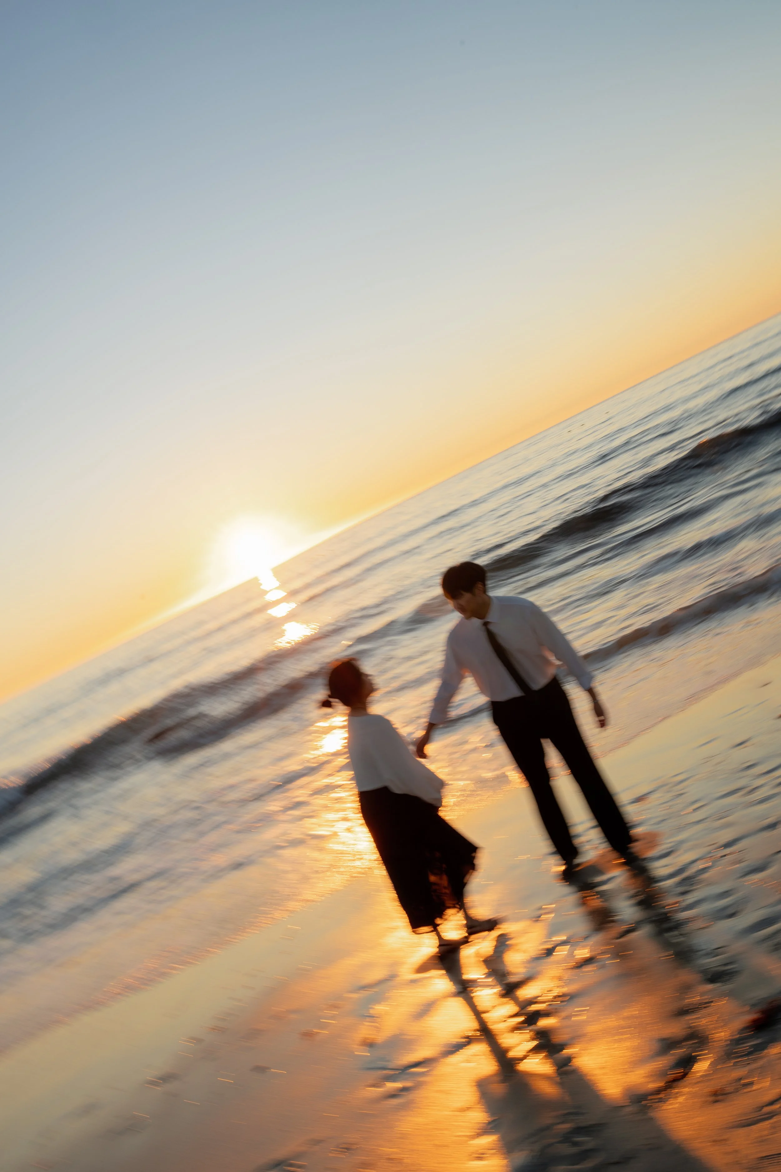 M+H - Engagement - Beach 2025-56.jpg