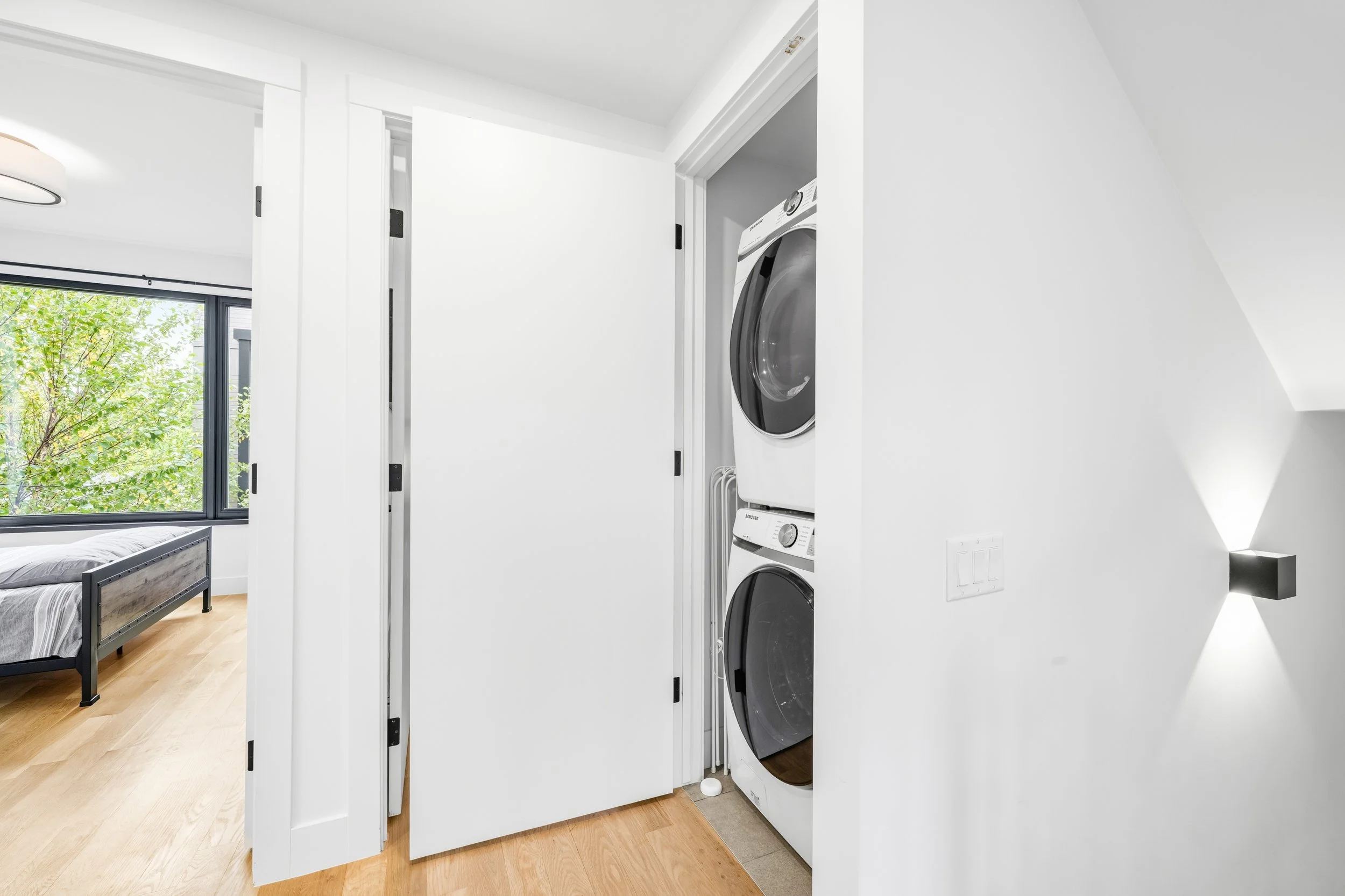 Washer & dryer