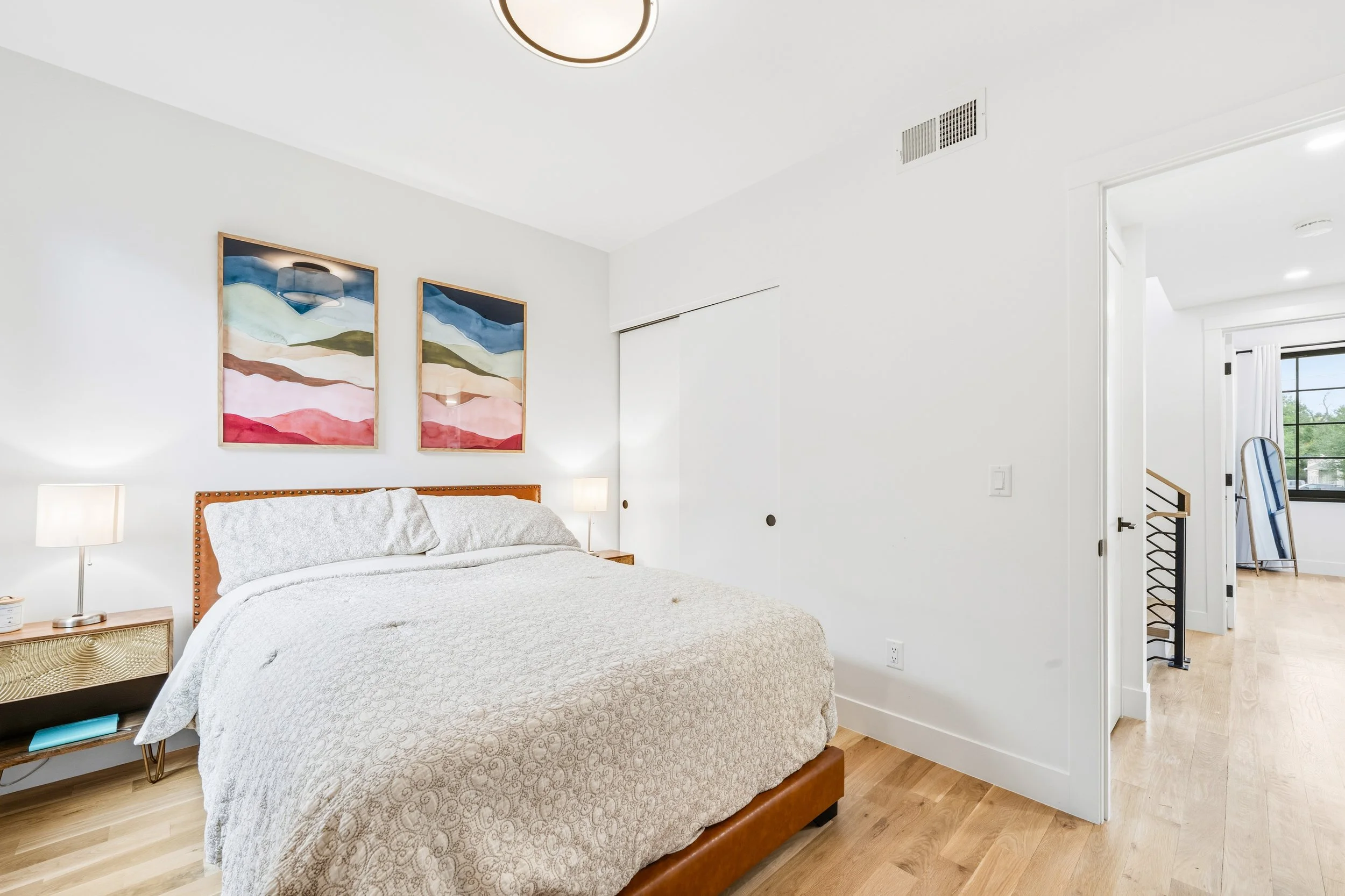 Queen Bed