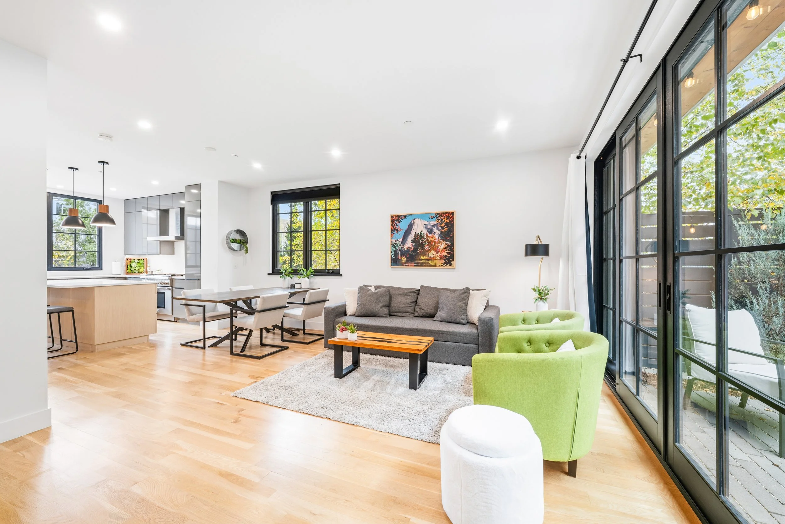 2126PearlSt-112.jpg