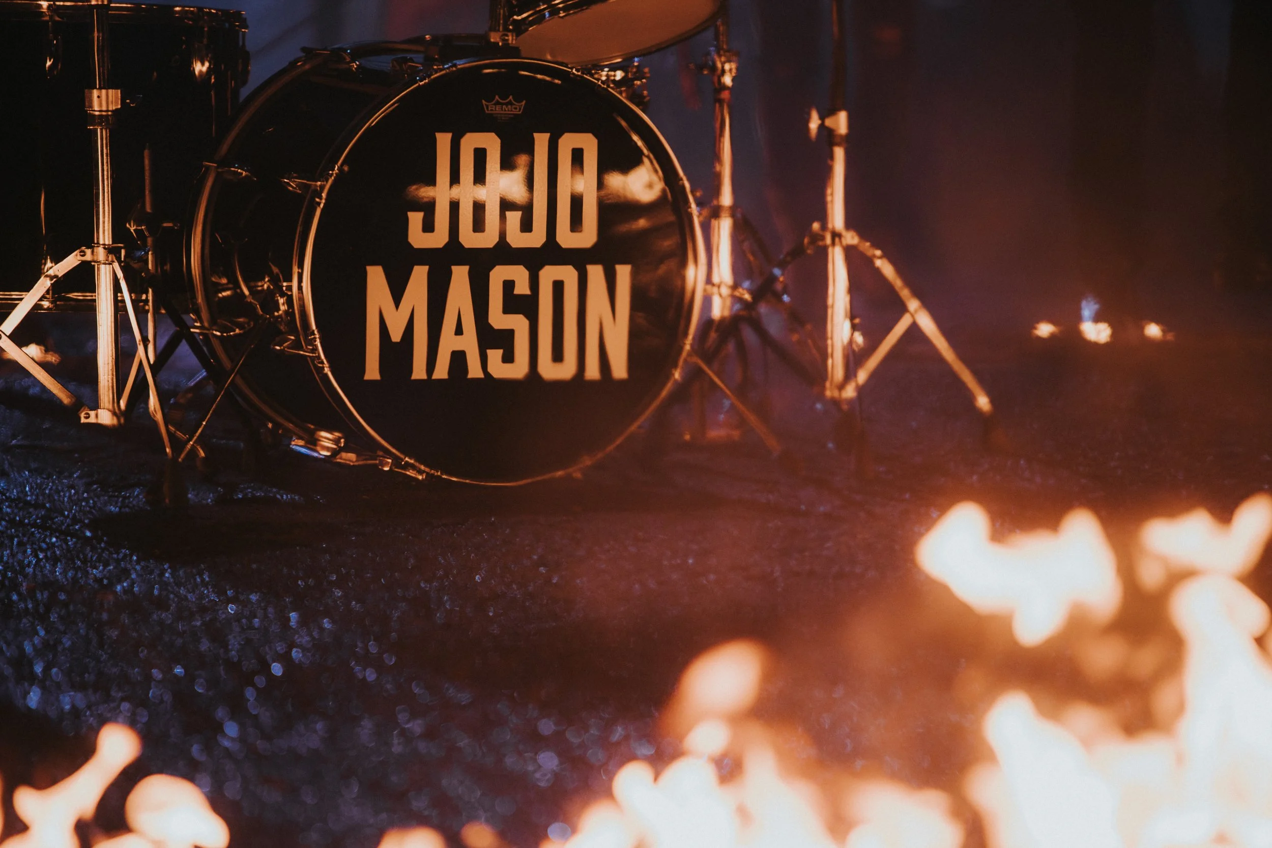 JoJo Mason-Let Me Down Easy_Photos by Cass O'Neil-15.jpg