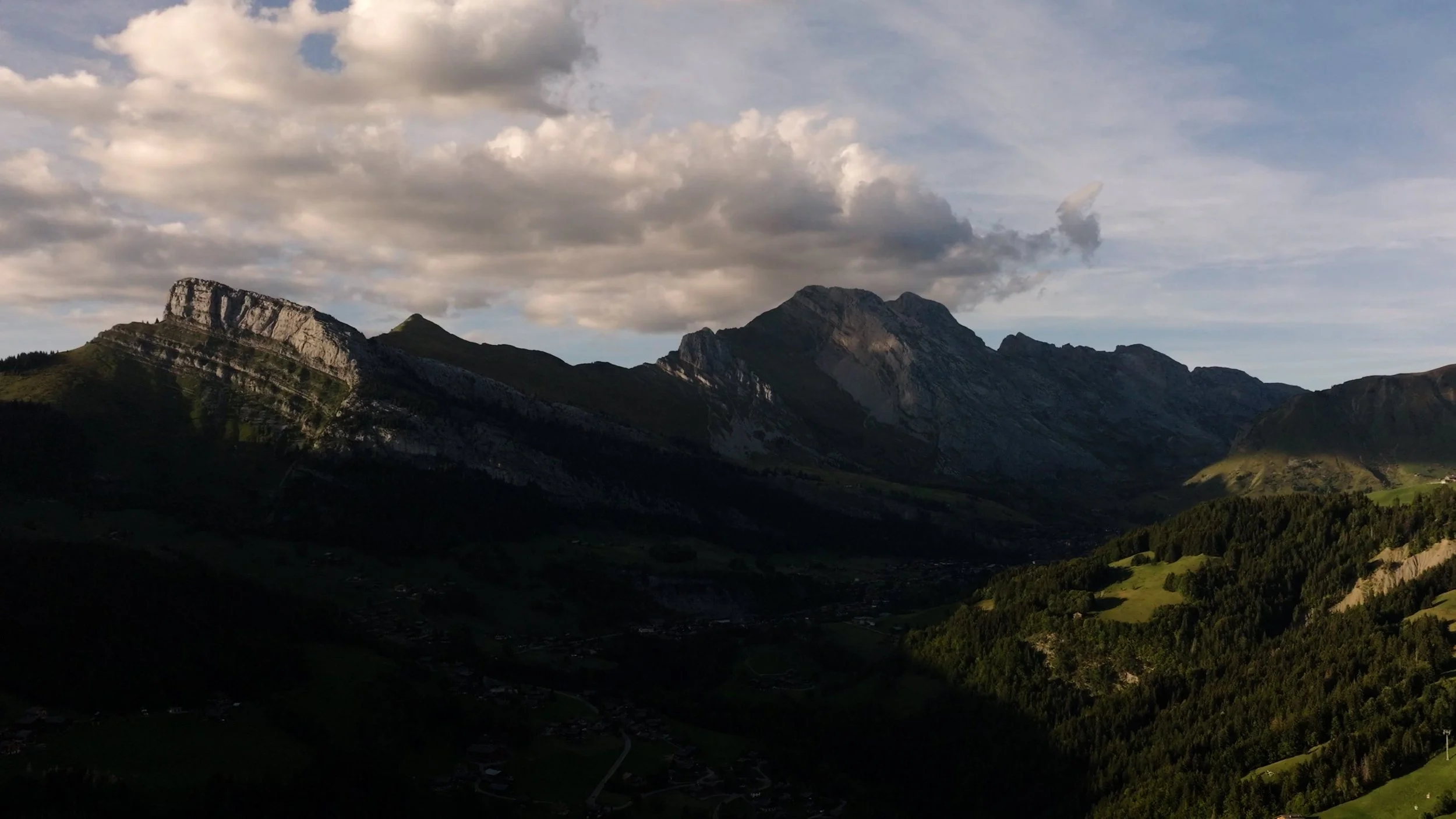 Paysage montagneux haute savoir france