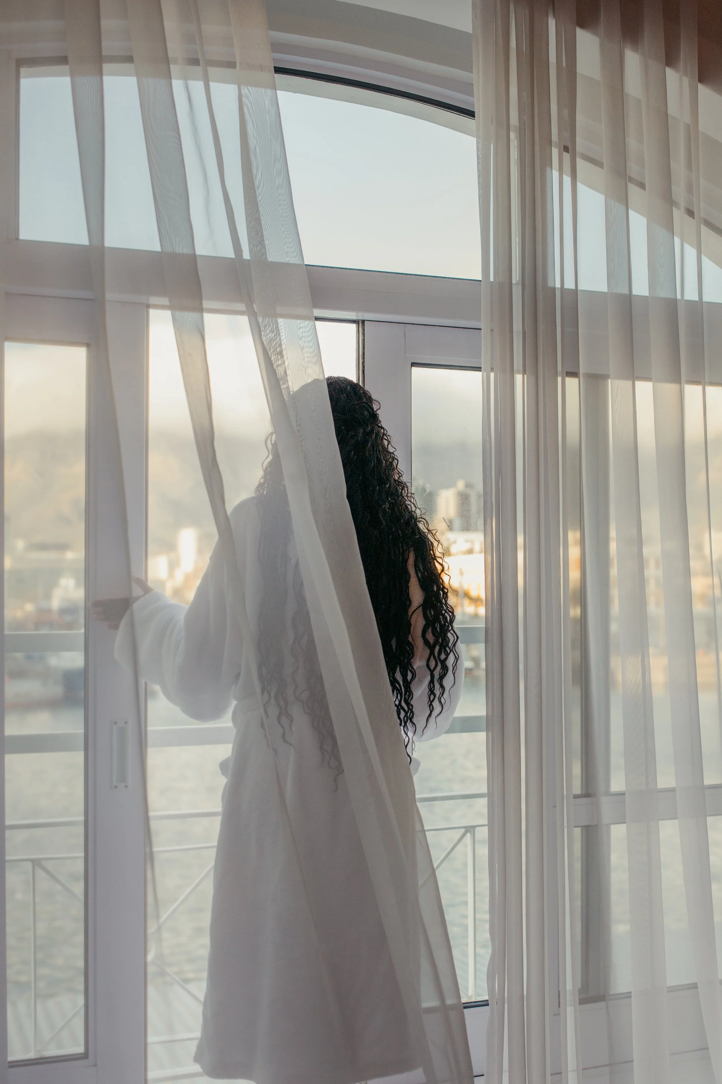 Victoria and Alfred Hotel Cape Town room guest comfort luxury window robe simple