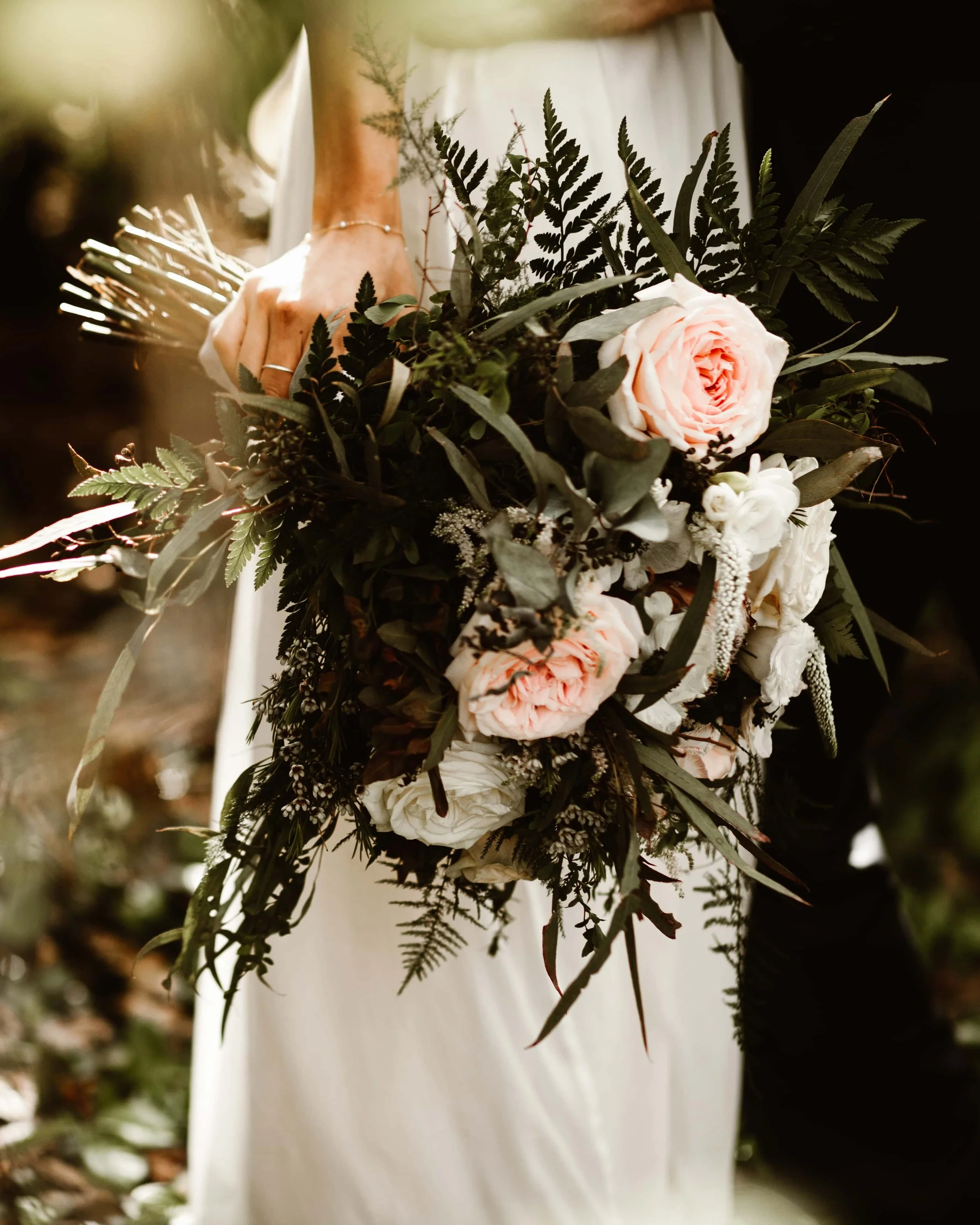 stunning bridal floral bouquet