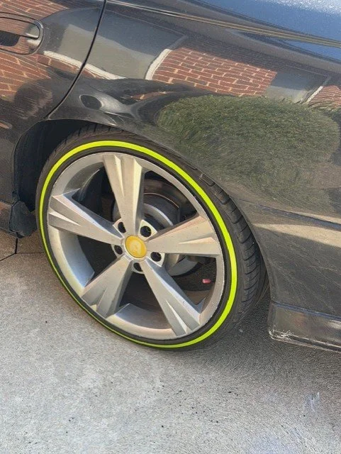 lime green wall.jpg