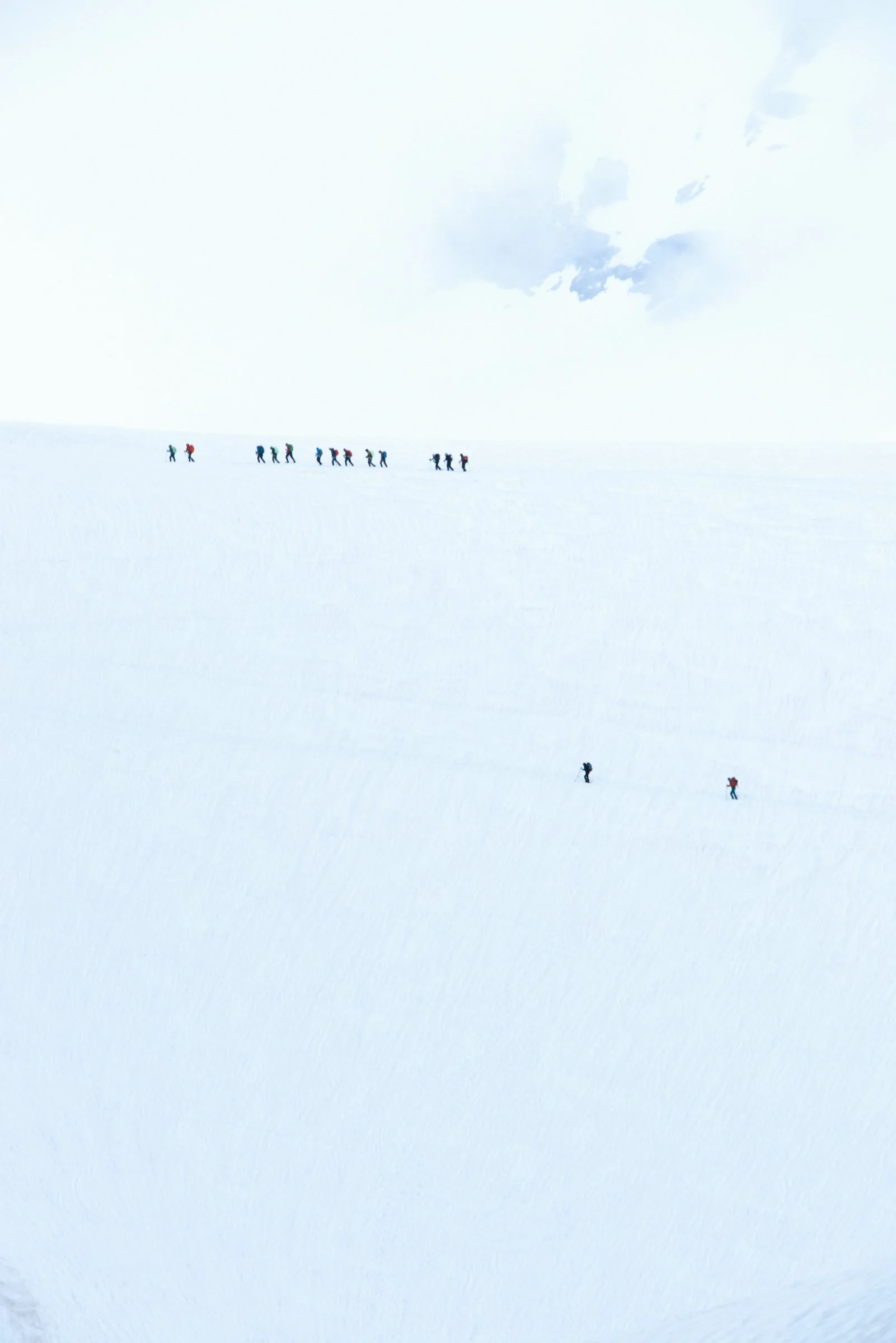 monte-rosa-glacier-rope-teams.jpg