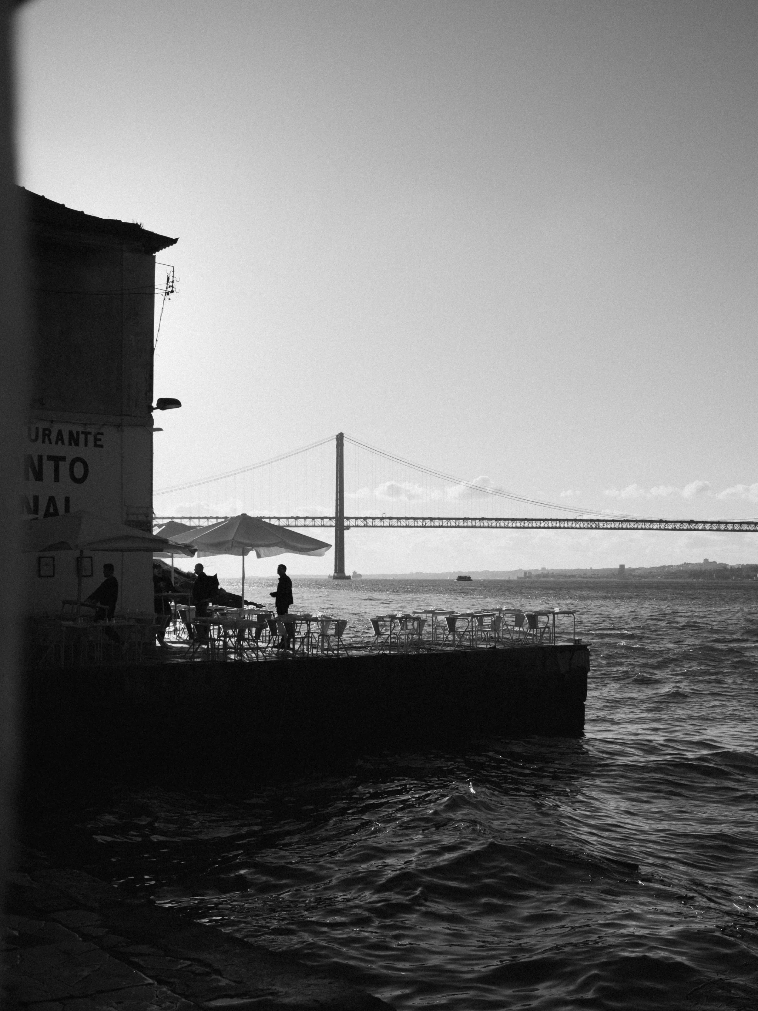LISBON EXPORT (NO BORDER)-12.jpg