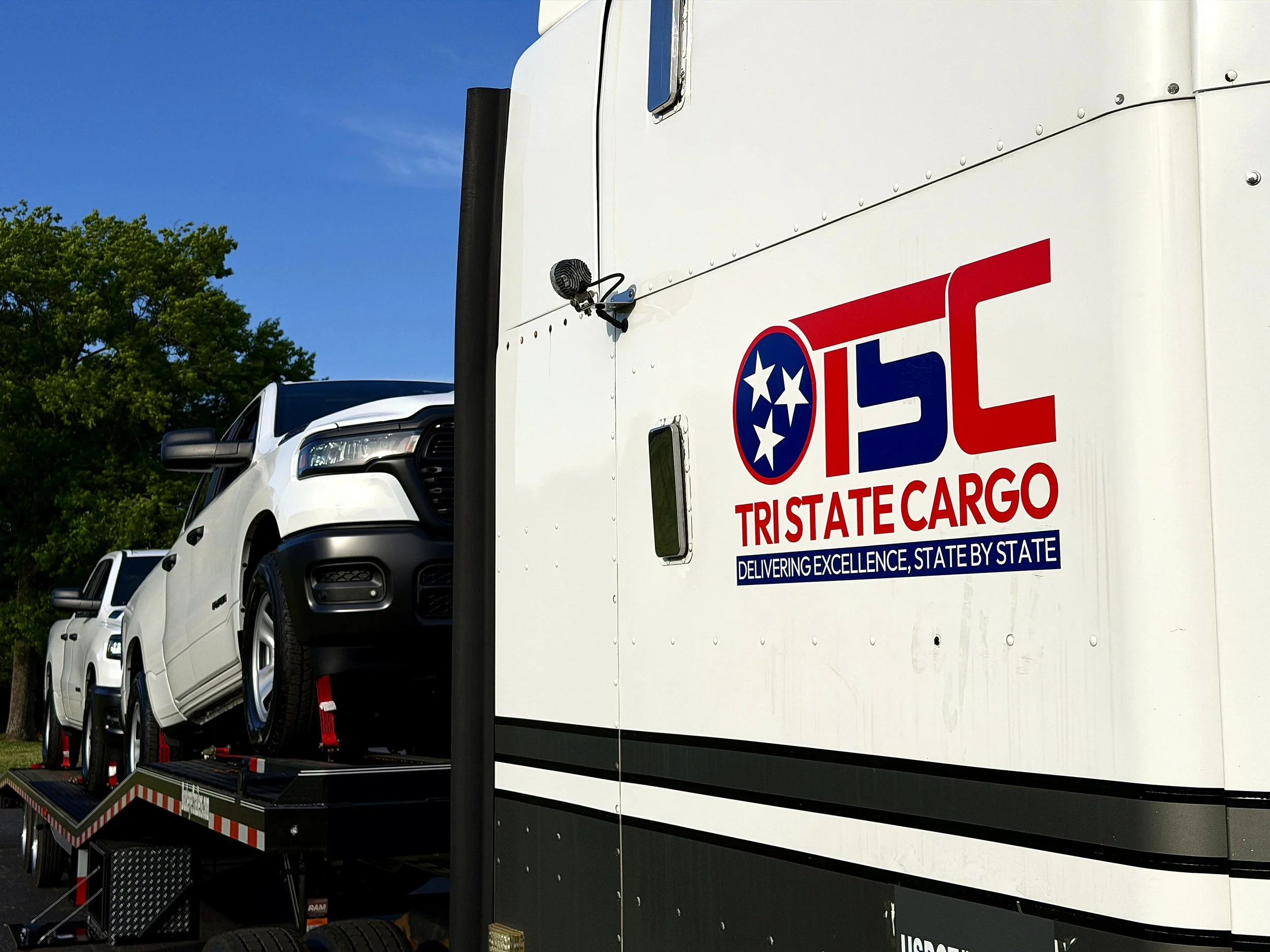 Tri State Cargo LLC truck door with logo, USDOT 4032118