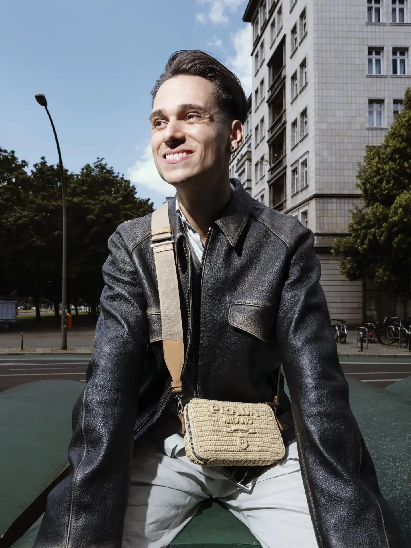 DSF2314-1-1.jpg-2.webp