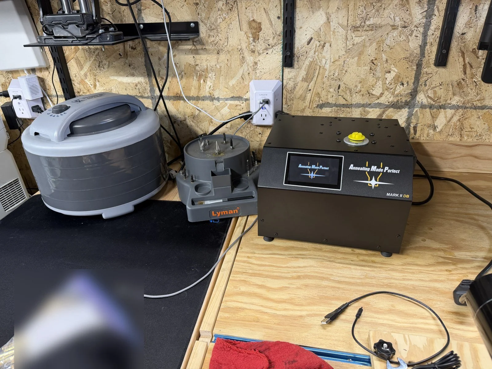 AMP Mark II annealer and Lyman case prep station