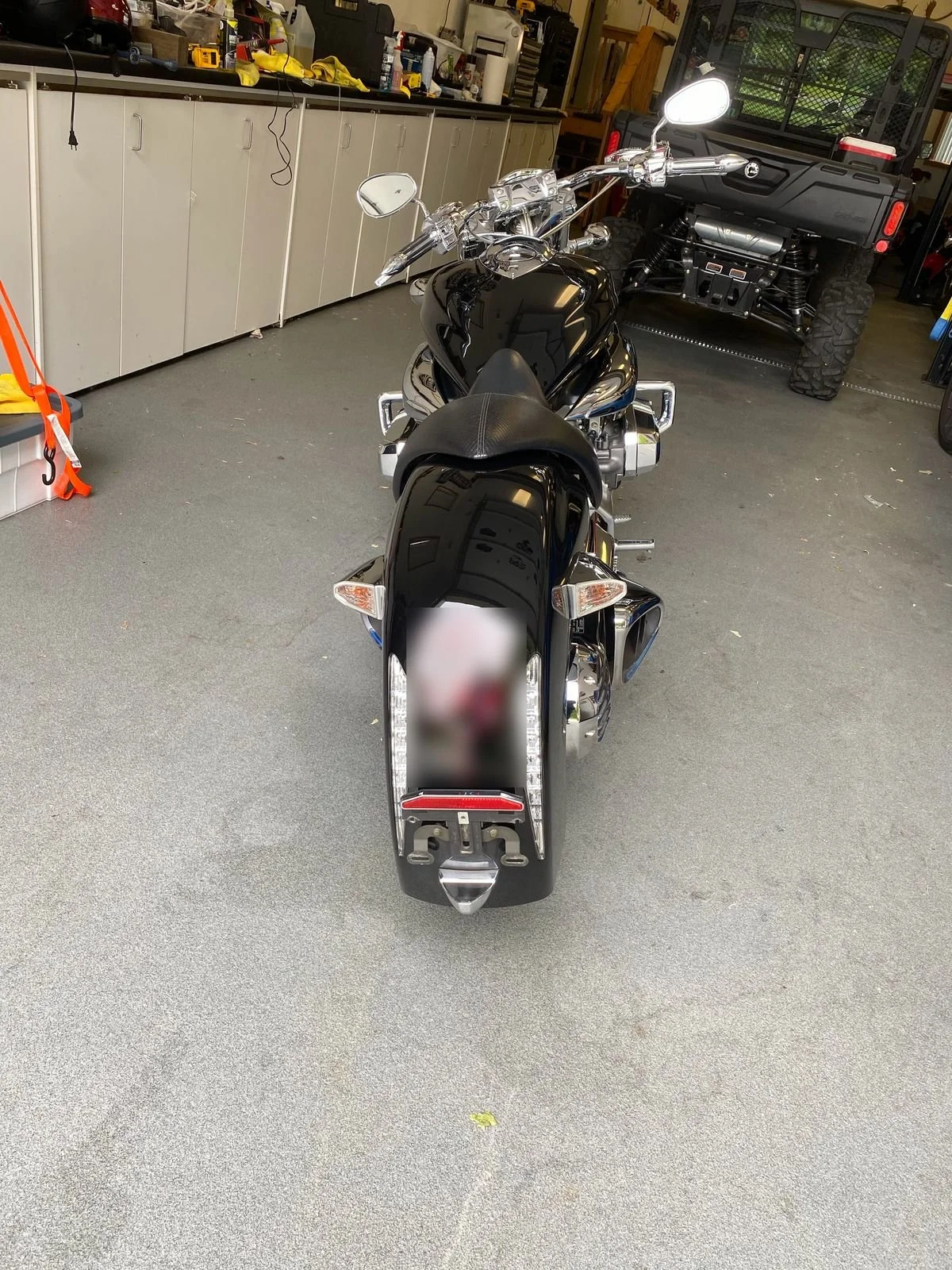 rune-04-rear.jpg