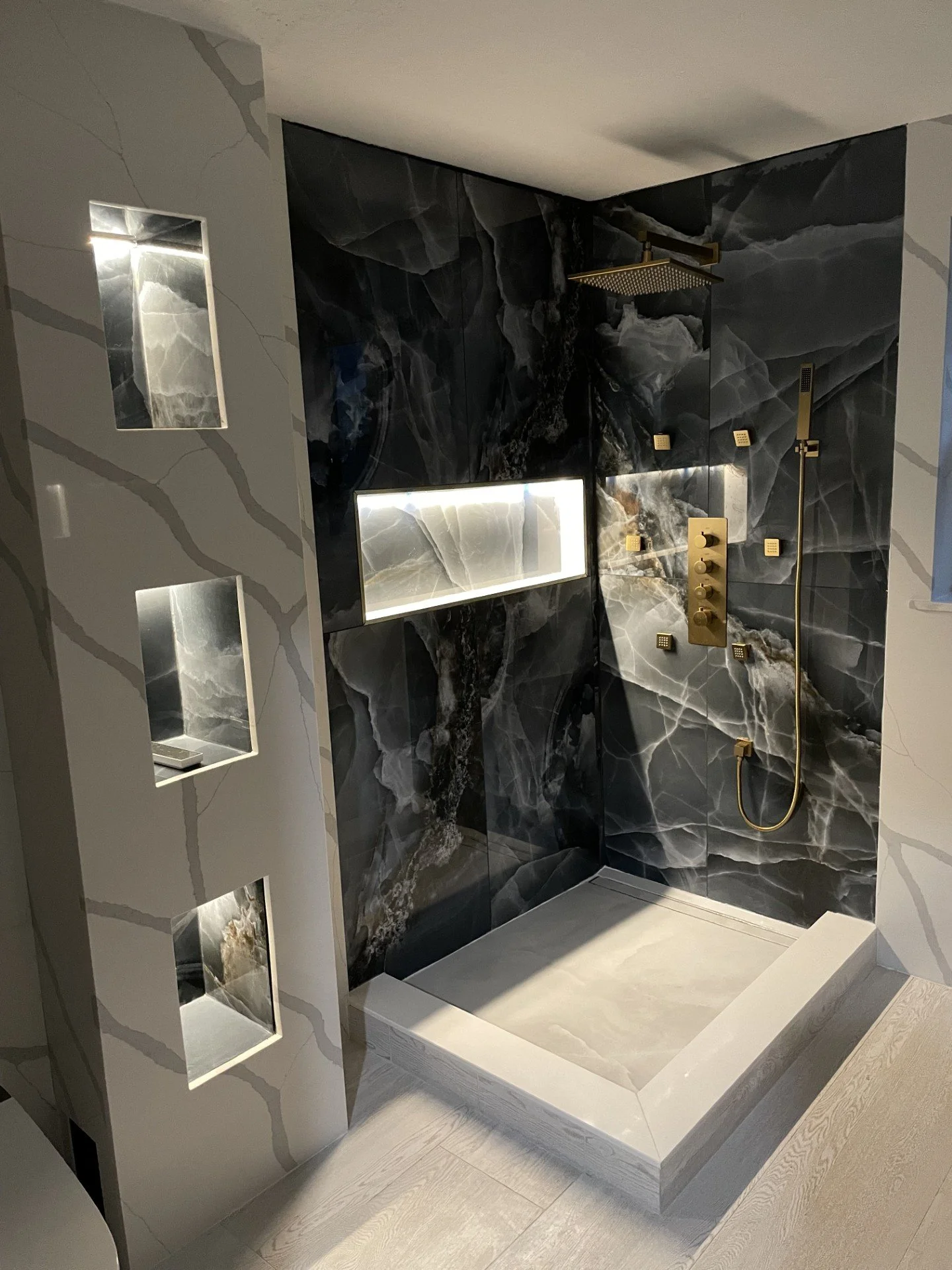 Bathroom Luxury Remodeling