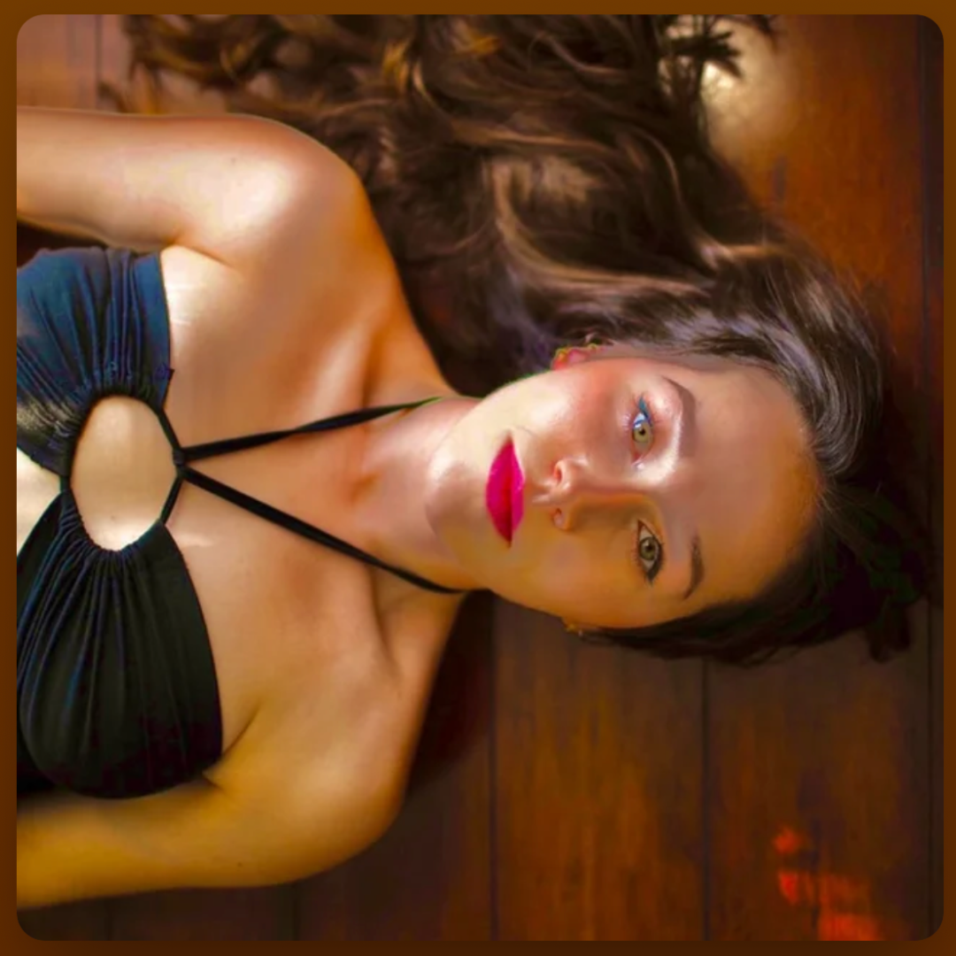 Madi King - "She's Not You"
2023 - Producer, Engineer, Synthesizer, Bass Guitar, Keyboards, Guitar