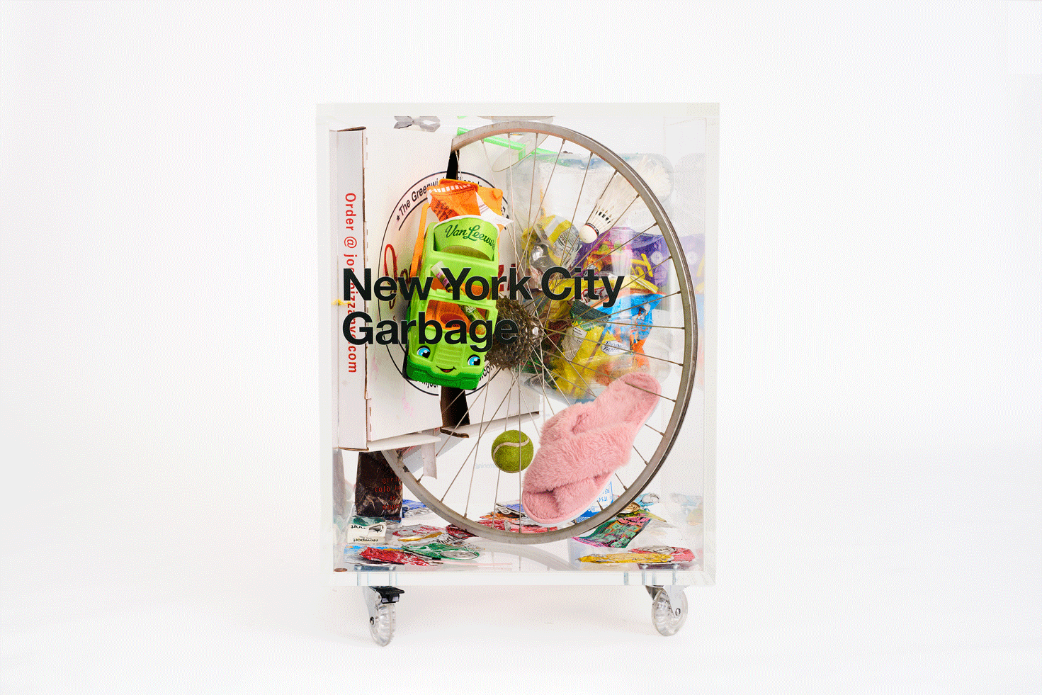 DSNYxNYCGarbage_SideTable_ROTATE.gif