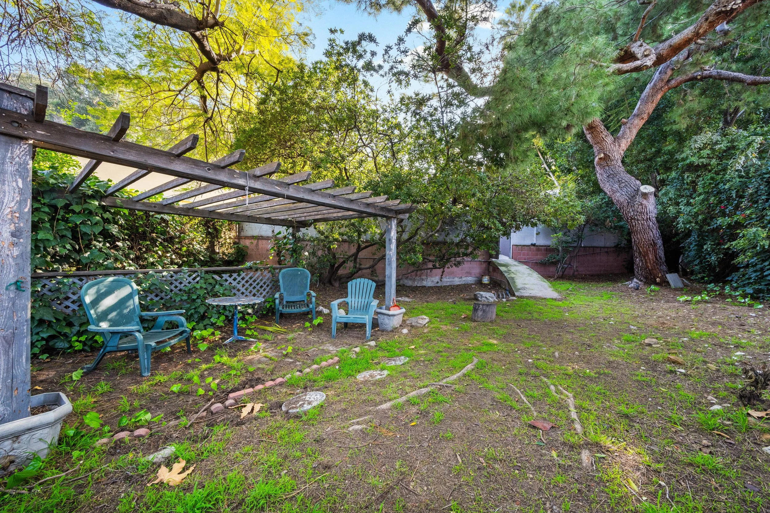 1611 Silver Oak Ter | Back yard