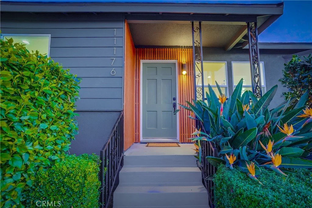11176 S Manhattan Pl | South LA