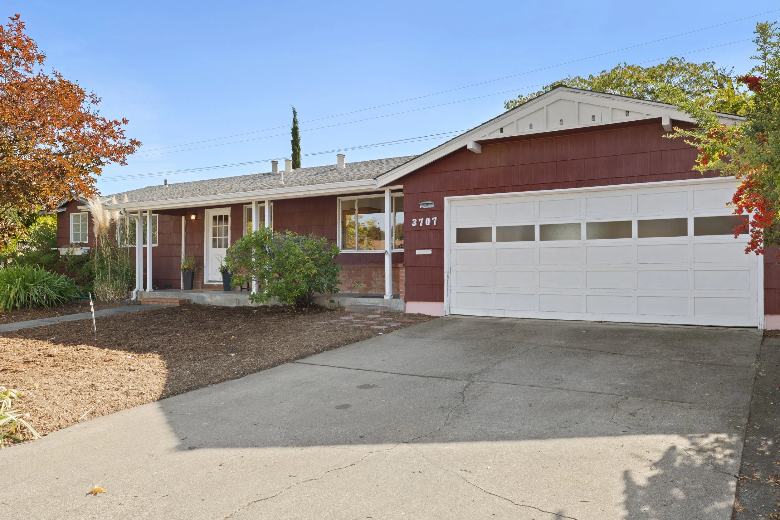3-BrandyRock_Matt_Anello-03-MLS.jpg