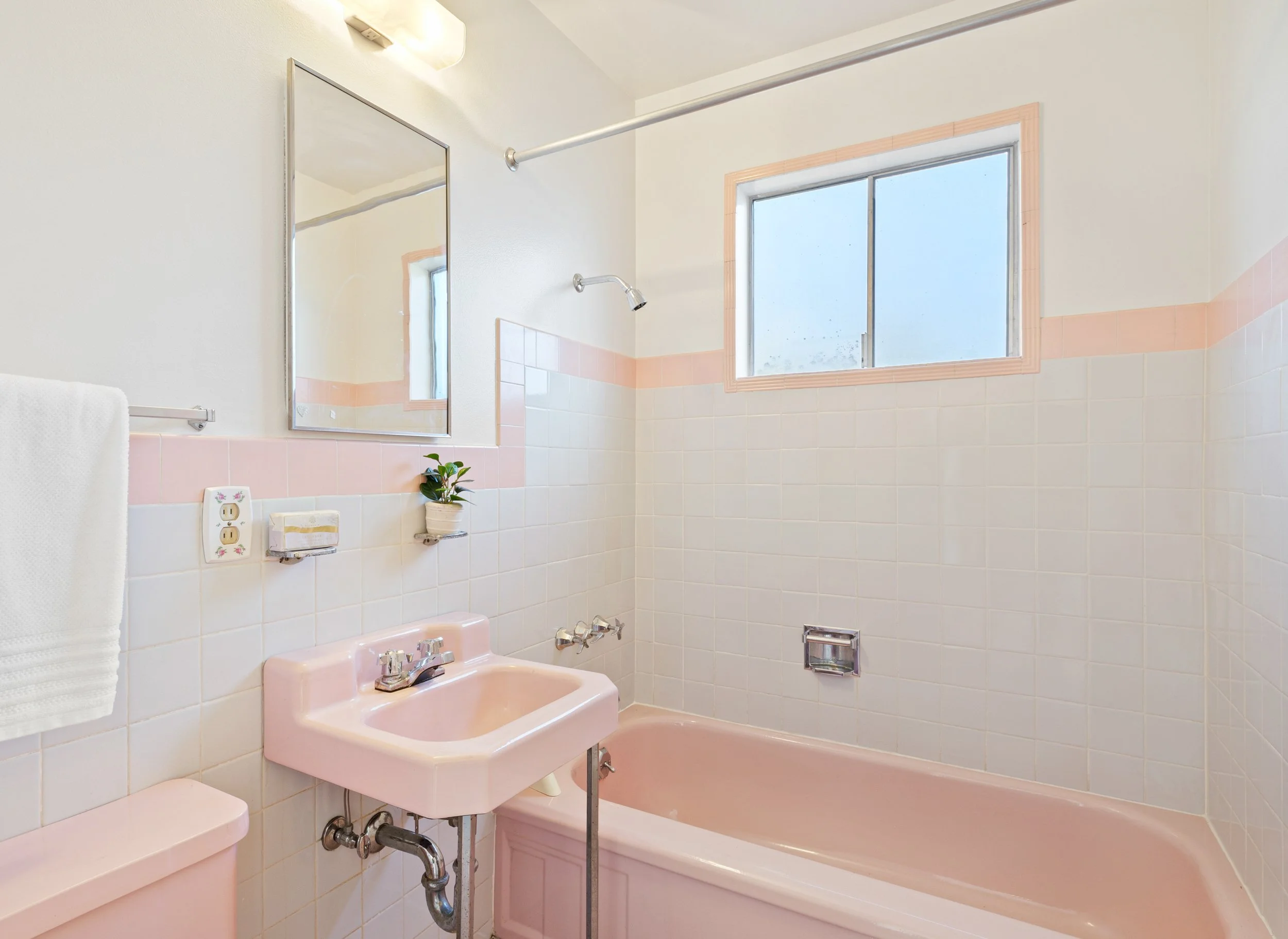 22-BrandyRock_Matt_Anello-18-MLS.jpg
